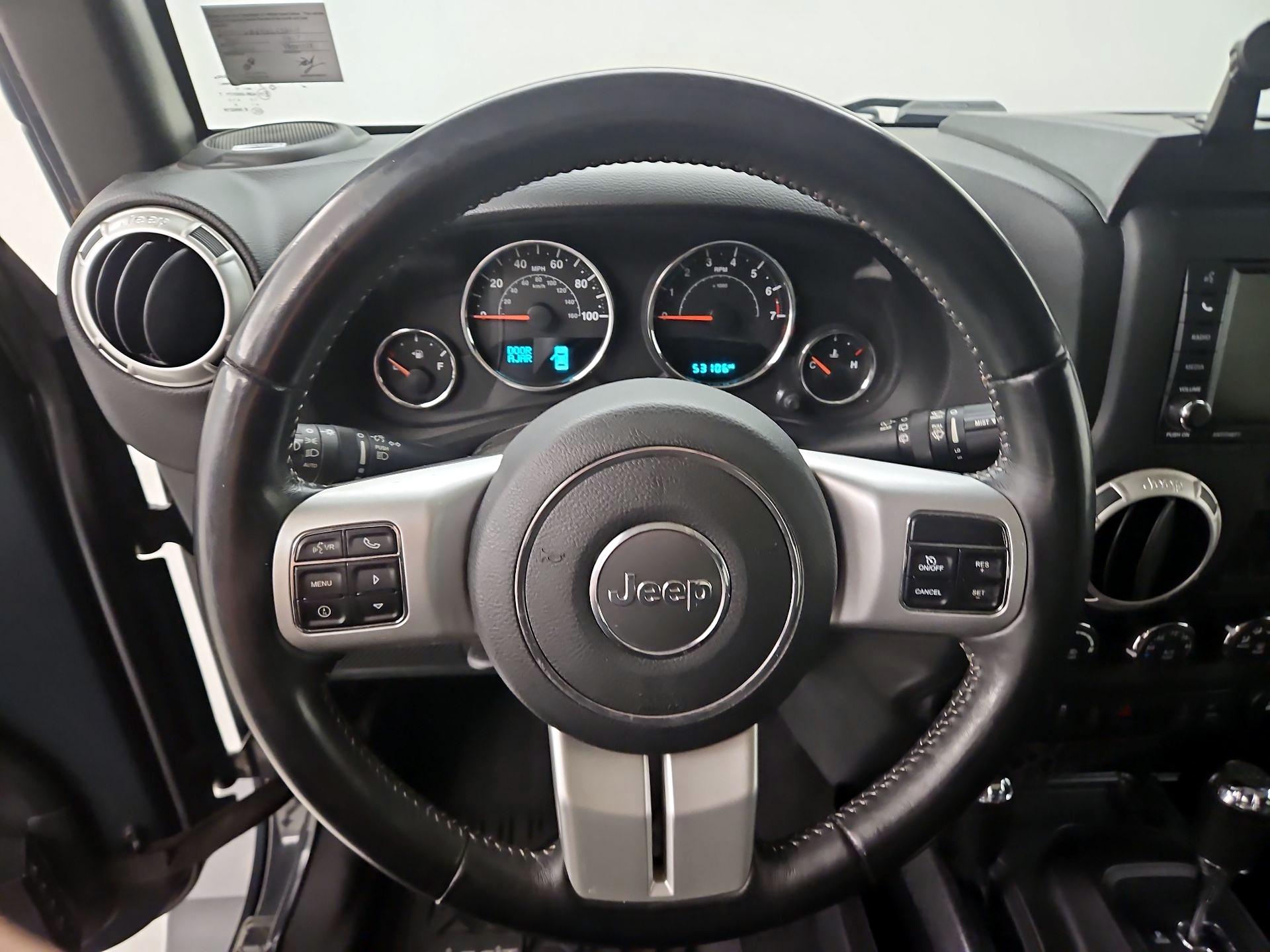 Thumbnail: 2017 Jeep Wrangler - 10