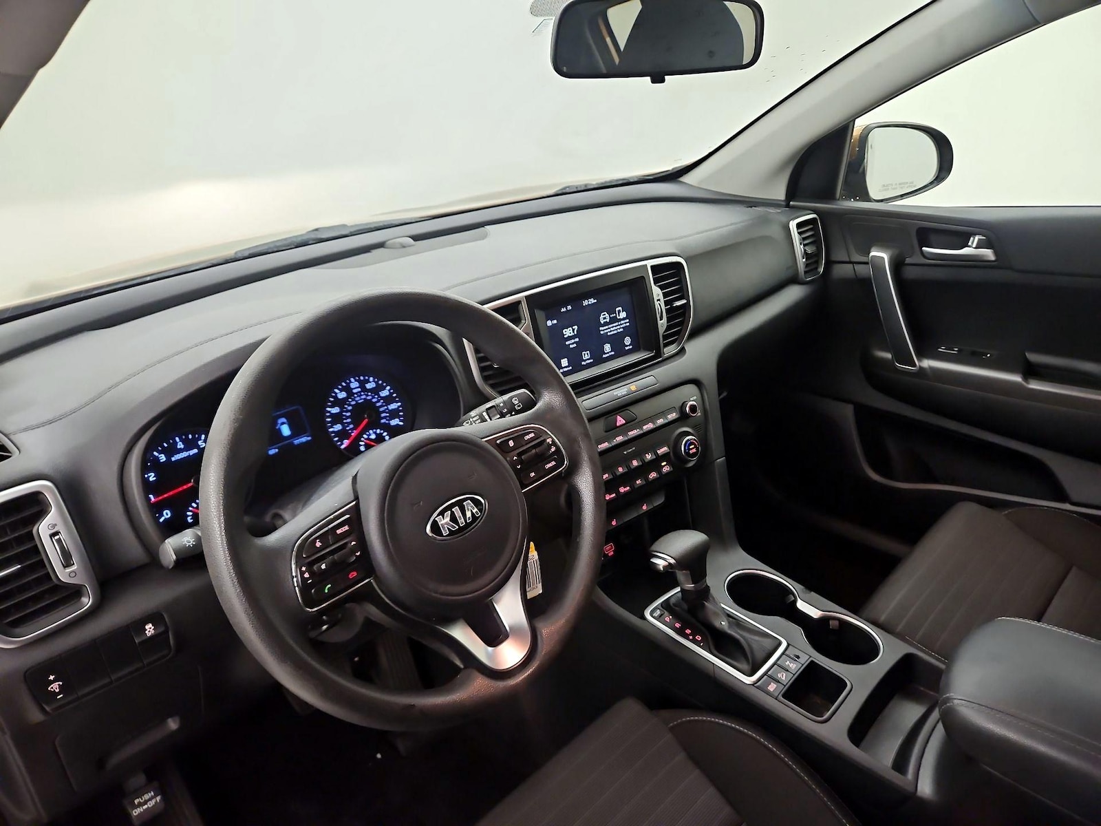 2017 Kia Sportage LX - Photo 10