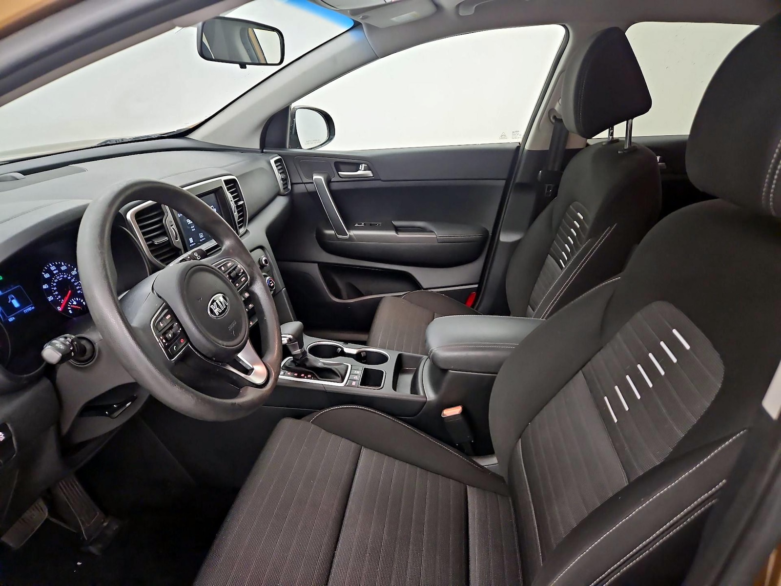 2017 Kia Sportage LX - Photo 12