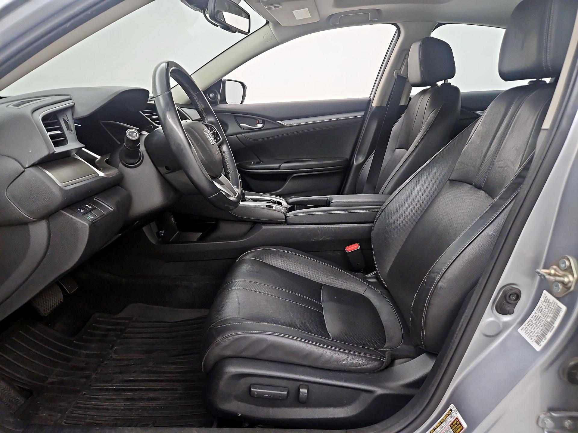 Thumbnail: 2017 Honda Civic - 11