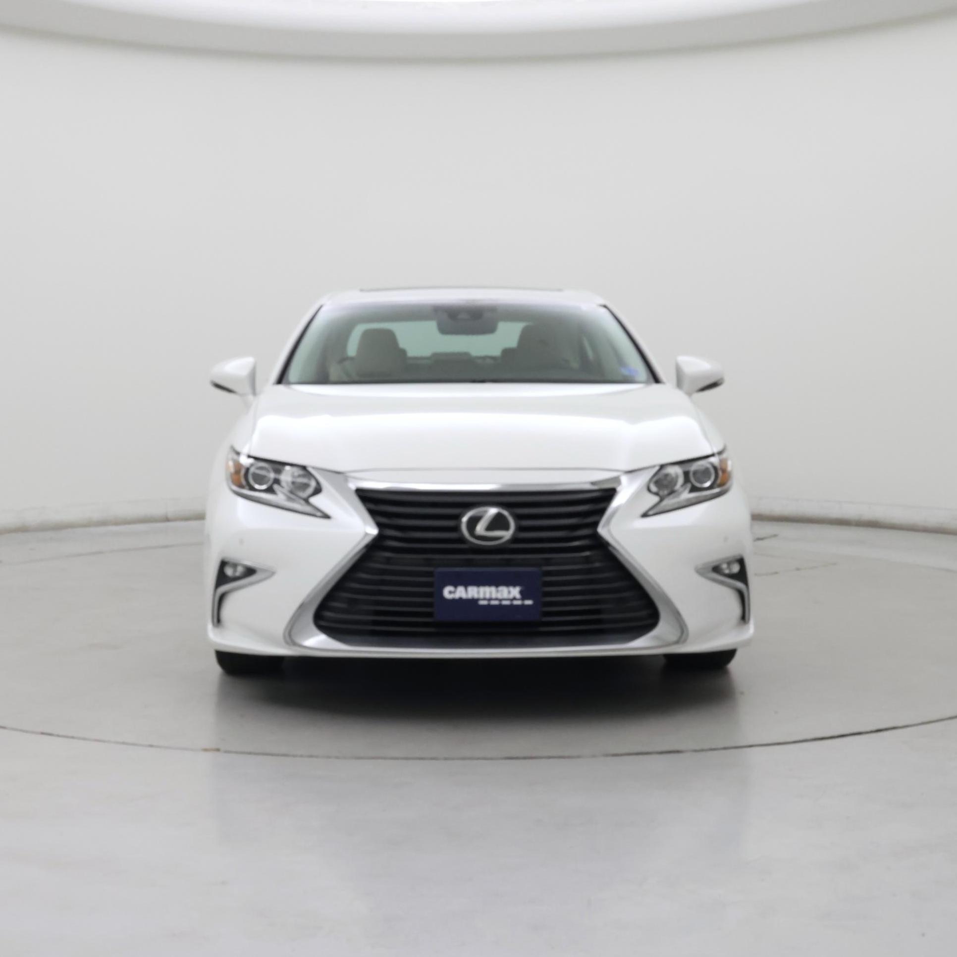 Thumbnail: 2018 Lexus ES - 5