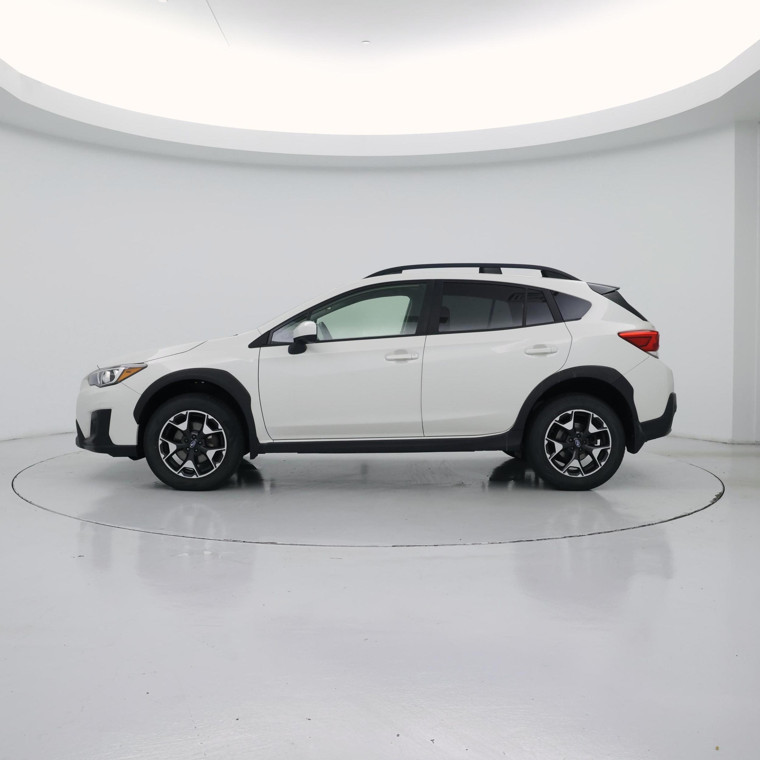 Thumbnail: 2020 Subaru Crosstrek - 3