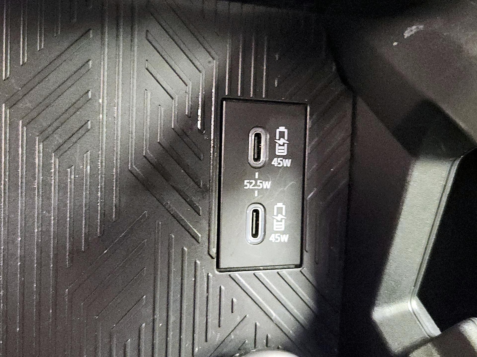 2024 Toyota Tacoma SR5 - Photo 19