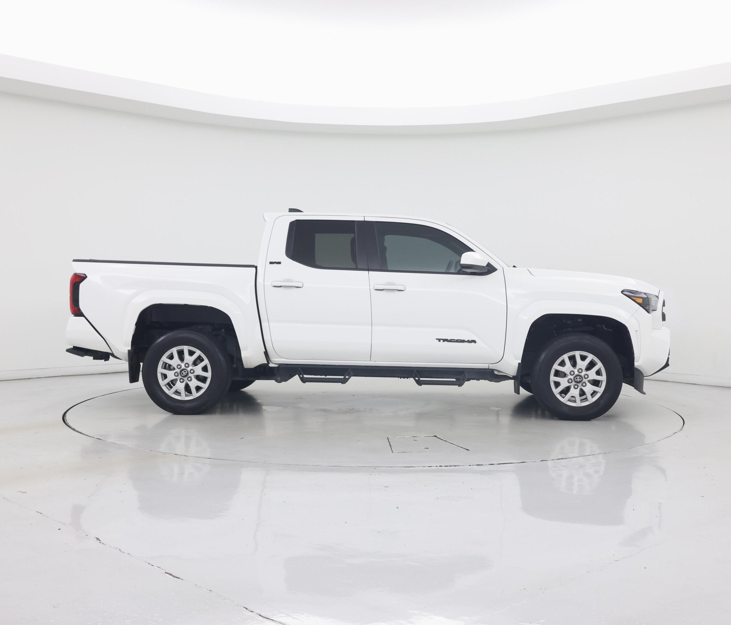 Thumbnail: 2024 Toyota Tacoma - 7