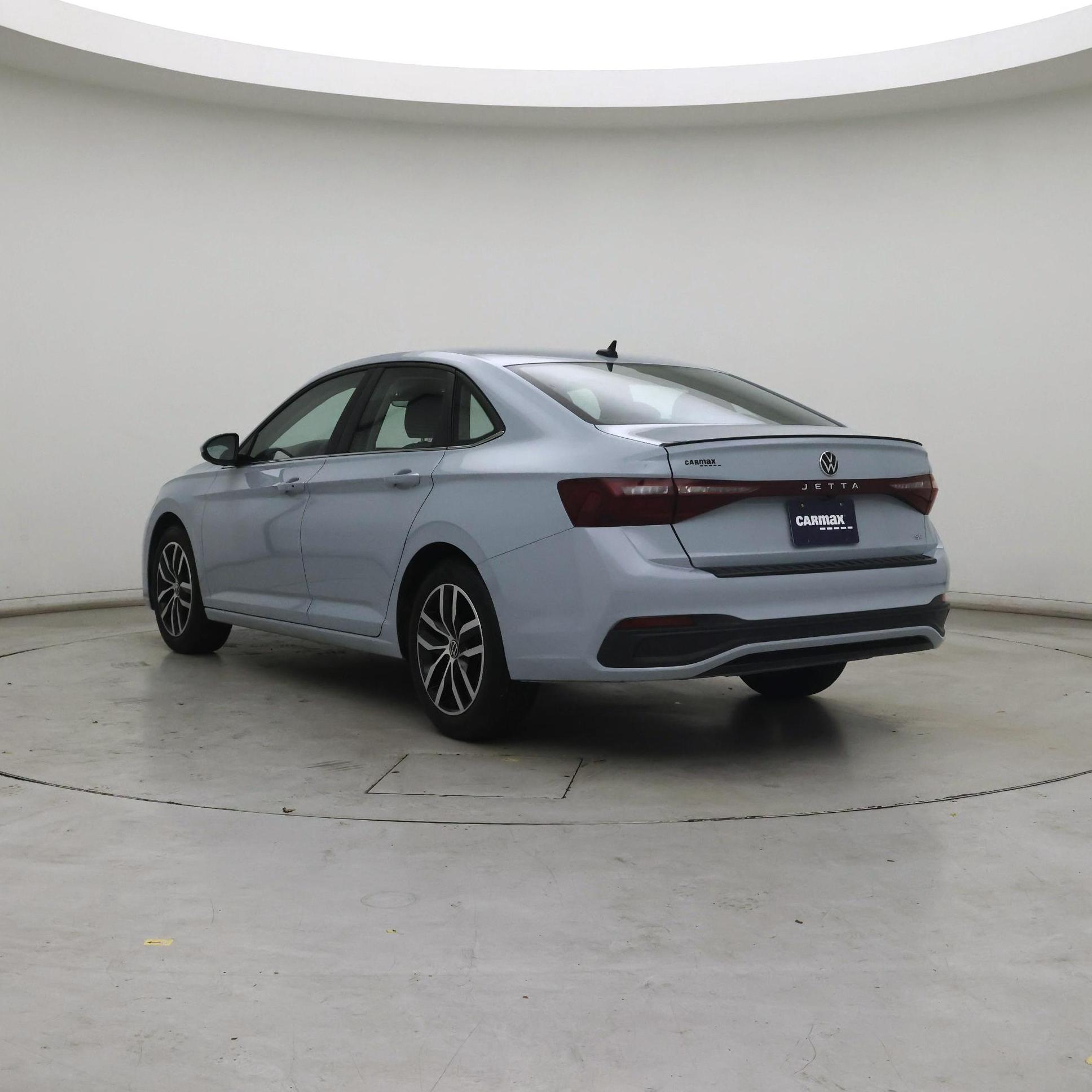 Thumbnail: 2025 Volkswagen Jetta - 2