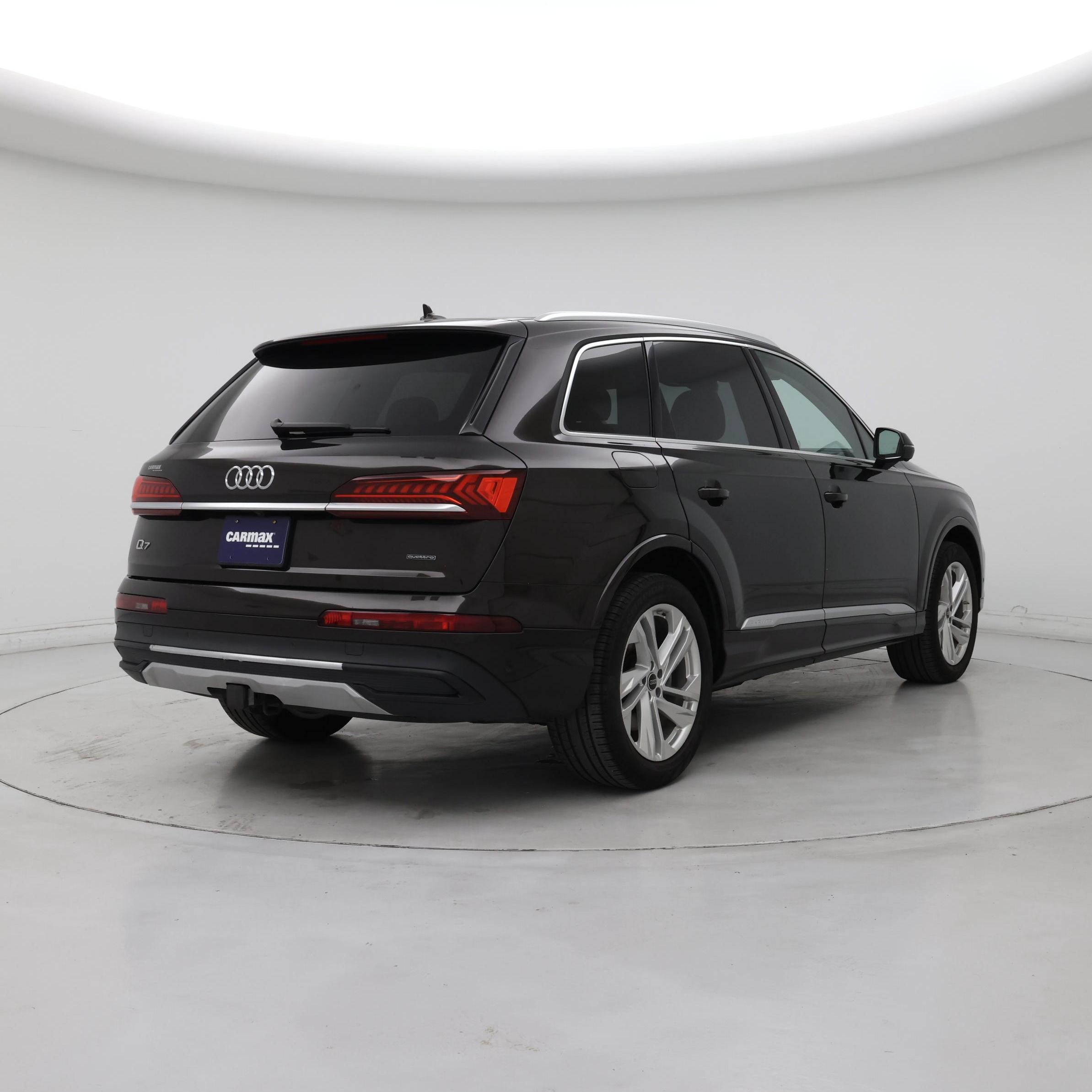 Thumbnail: 2023 Audi Q7 - 8