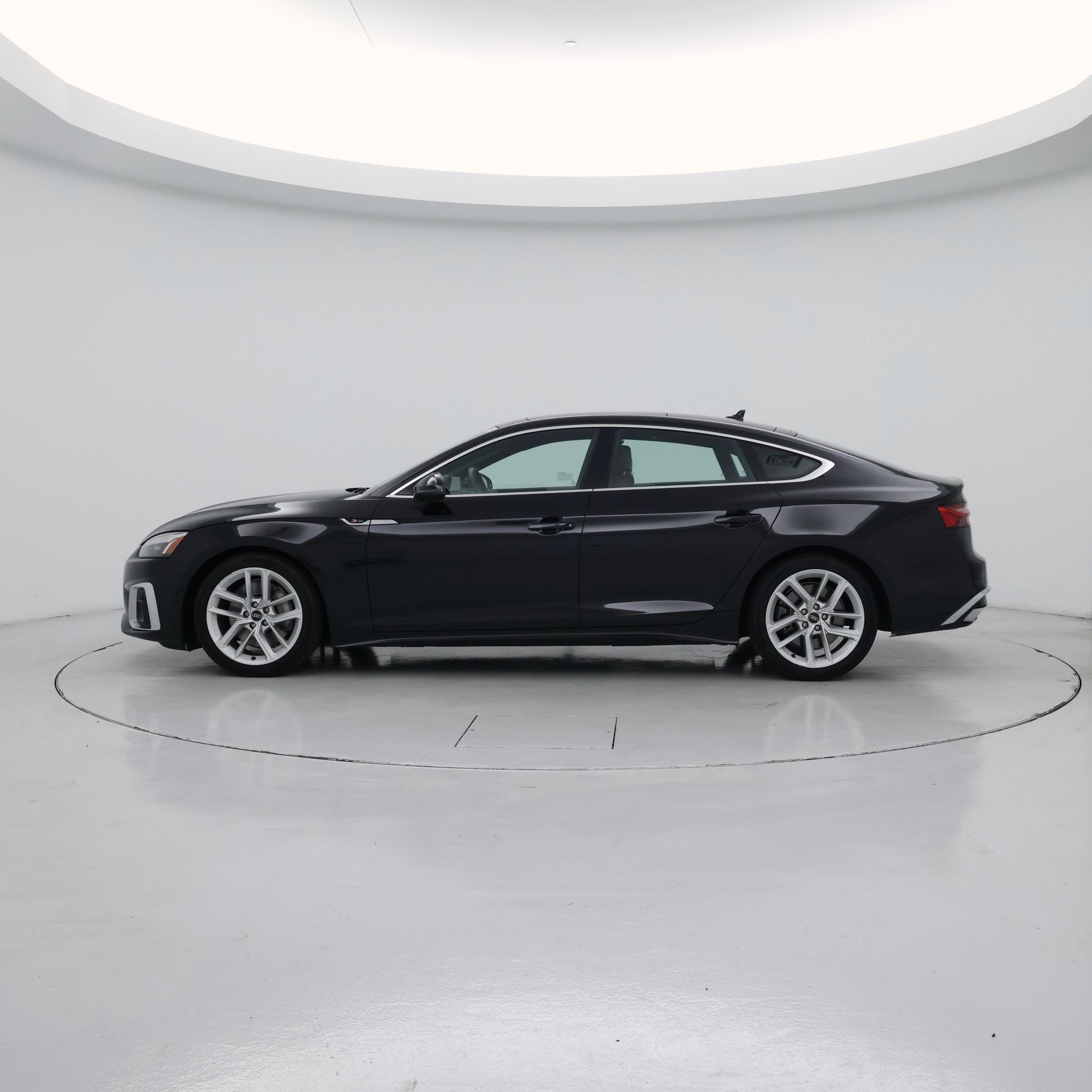 Thumbnail: 2023 Audi A5 - 3