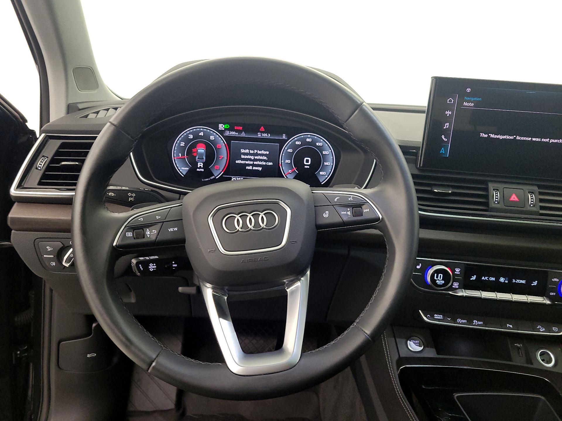 Thumbnail: 2023 Audi Q5 - 10