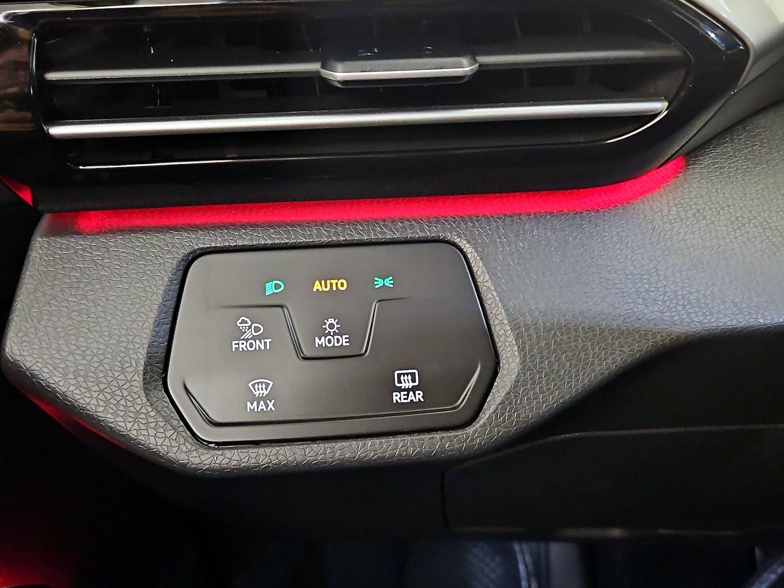 2023 Volkswagen ID.4 PRO S - Photo 12