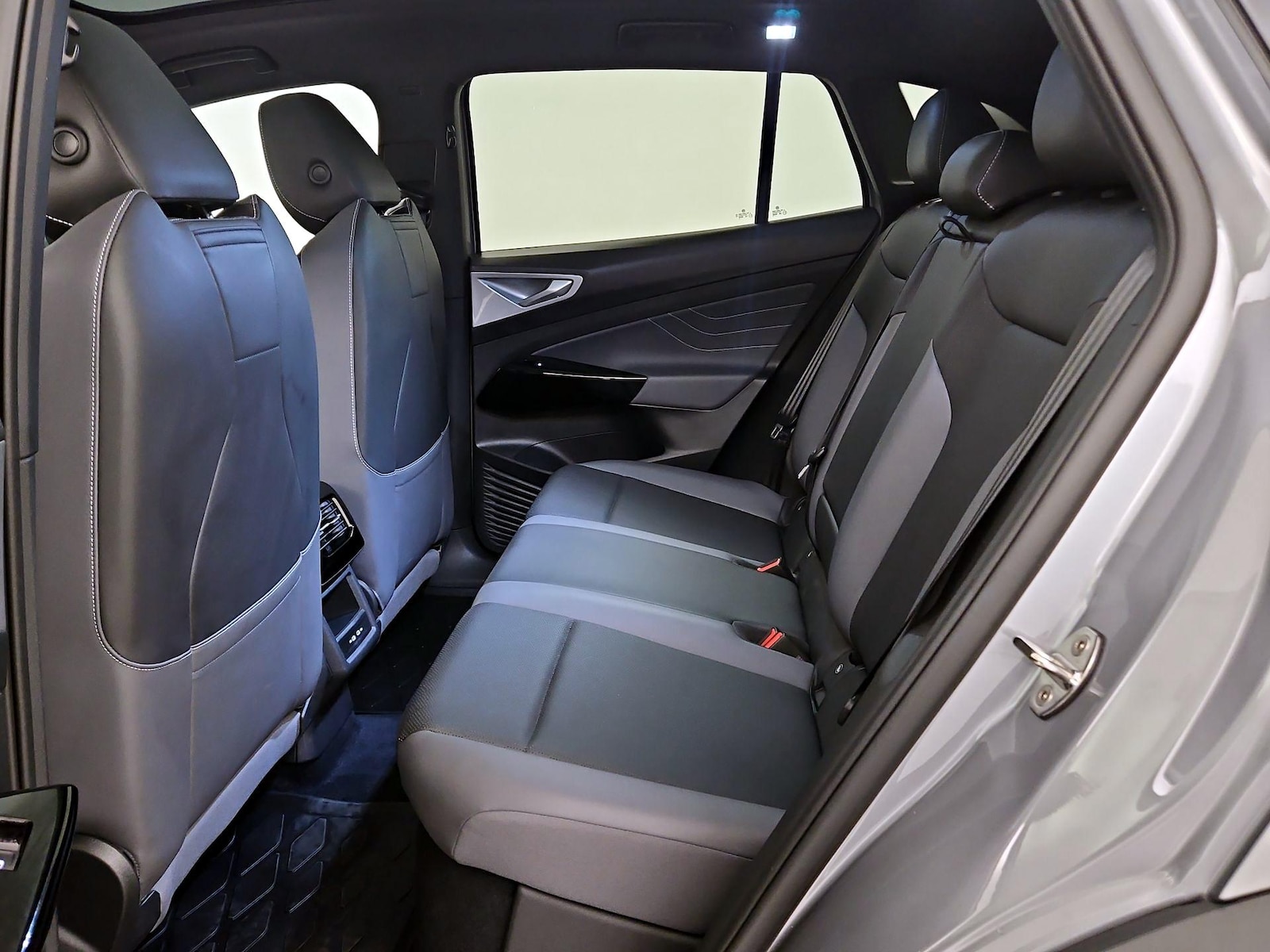 2023 Volkswagen ID.4 PRO S - Photo 20
