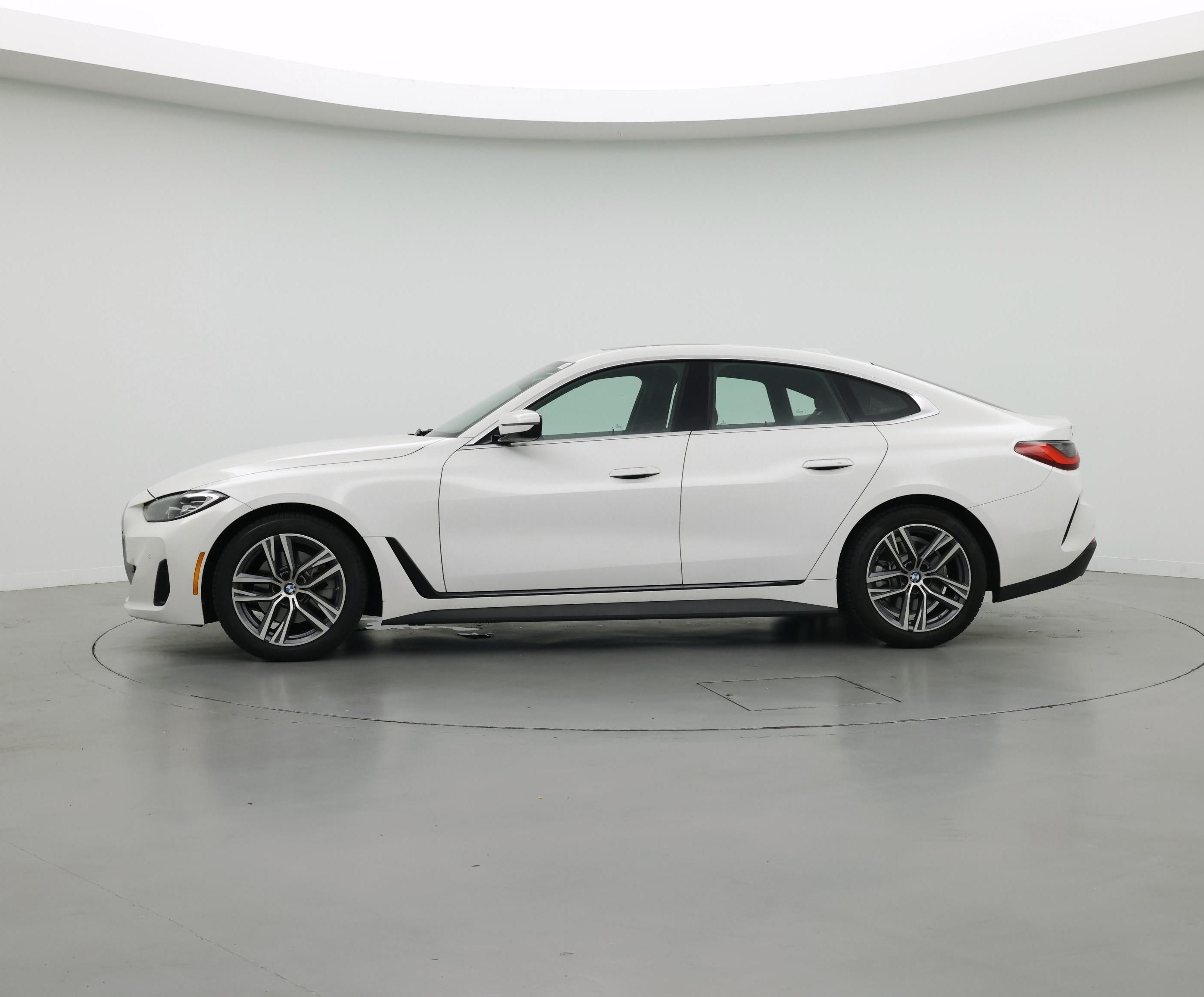 Thumbnail: 2024 BMW 4 Series - 3
