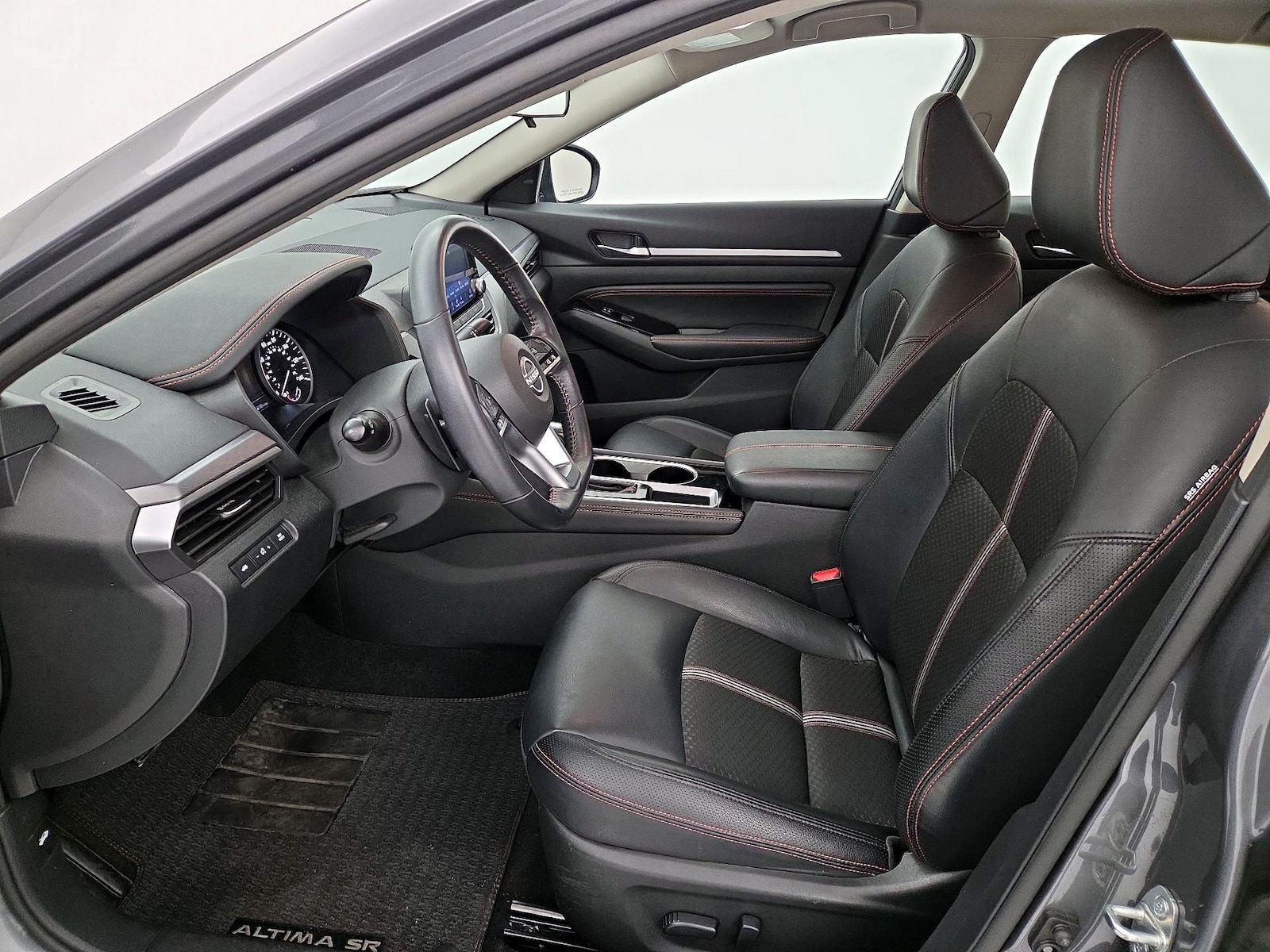 2023 Nissan Altima SR - Photo 12