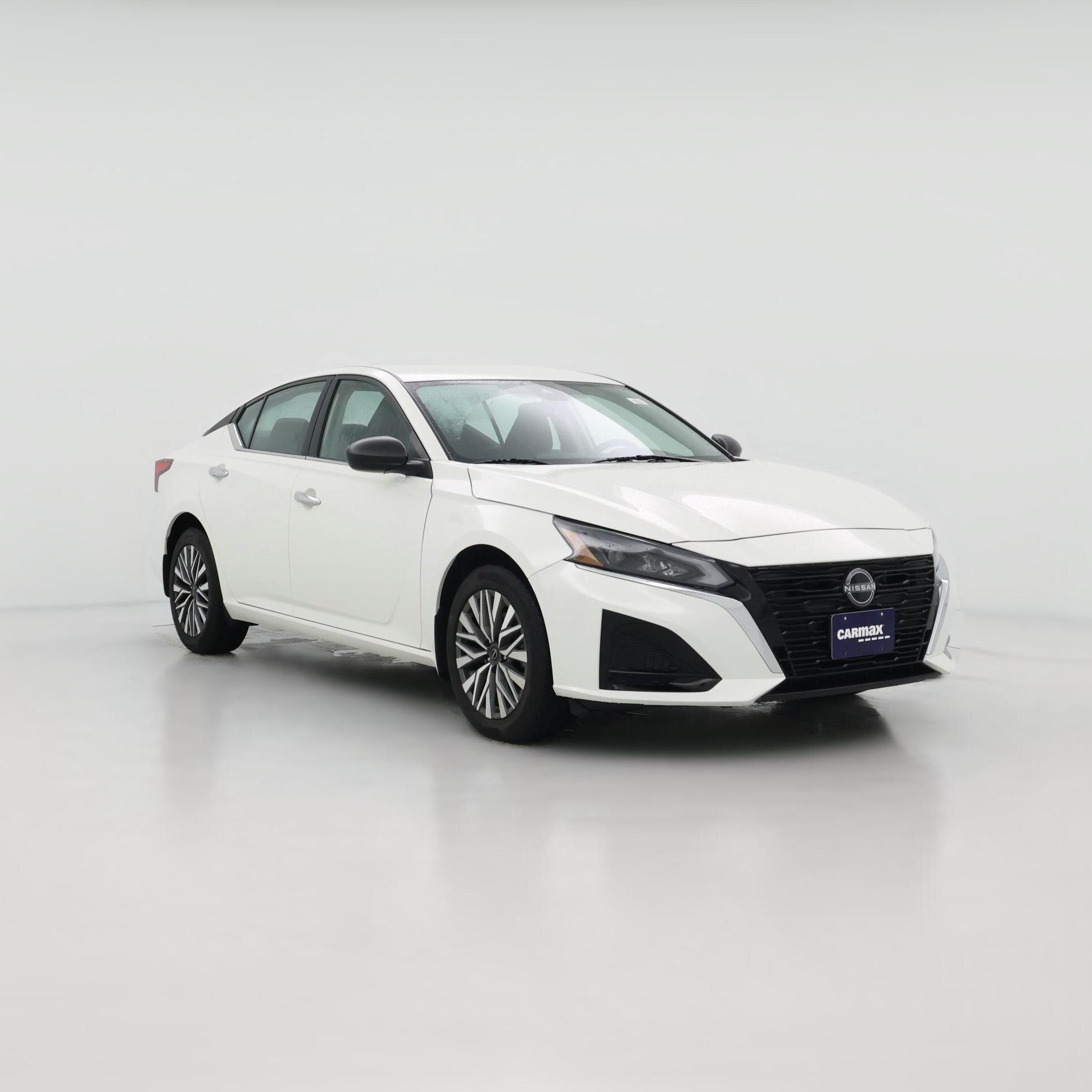 Thumbnail: 2024 Nissan Altima - 1