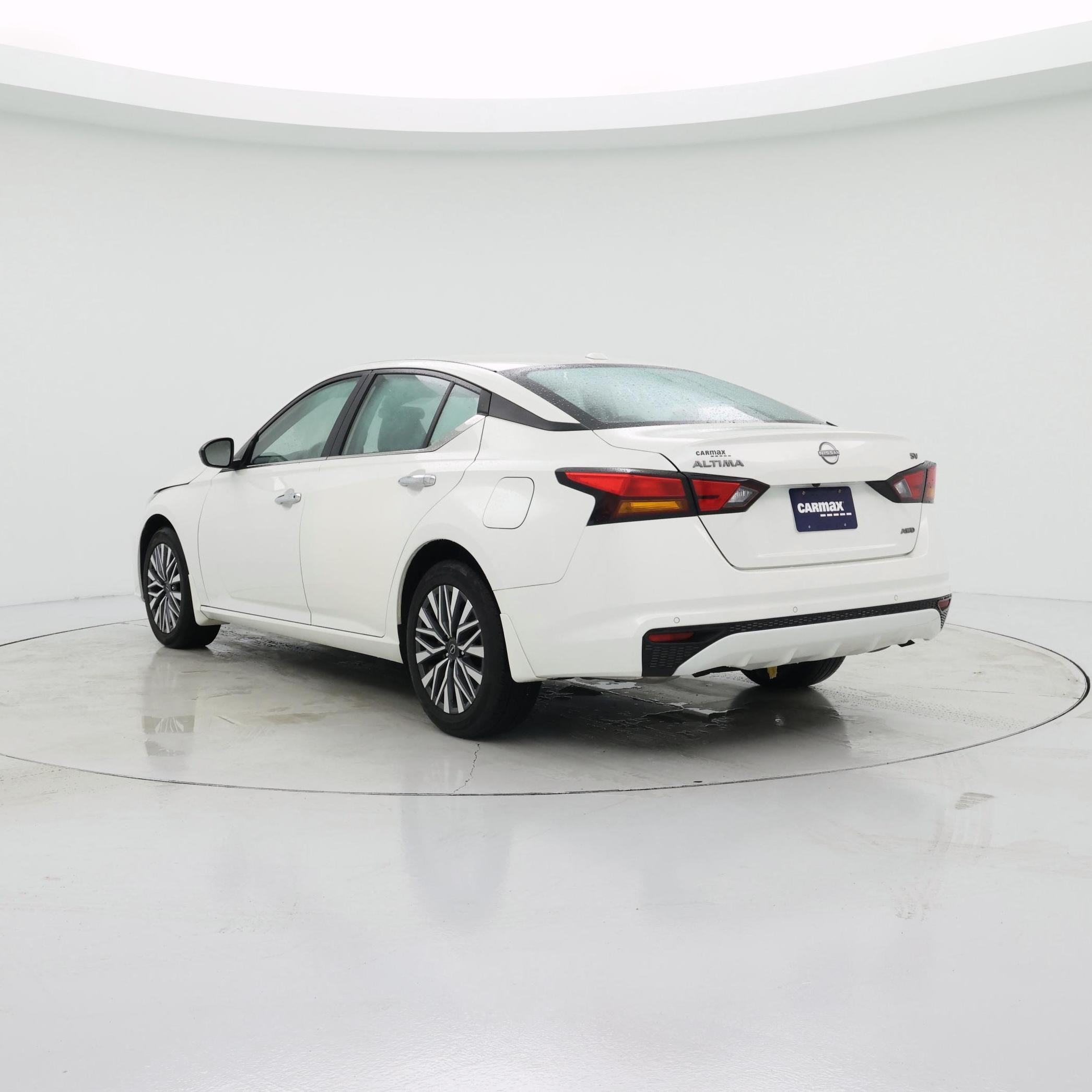 Thumbnail: 2024 Nissan Altima - 2