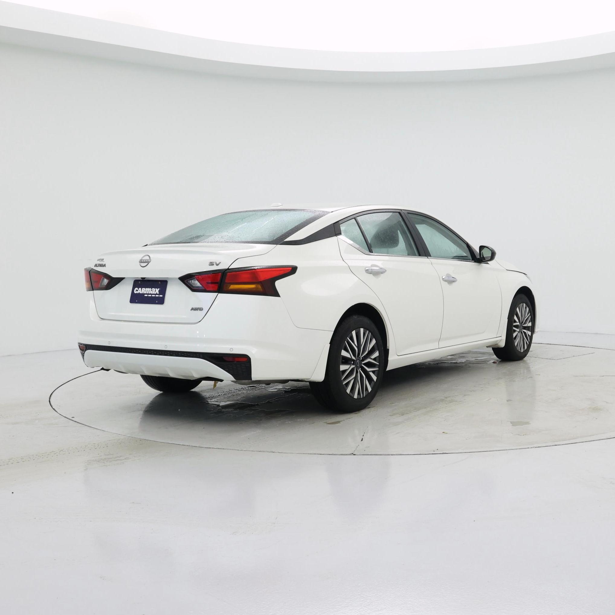 Thumbnail: 2024 Nissan Altima - 8