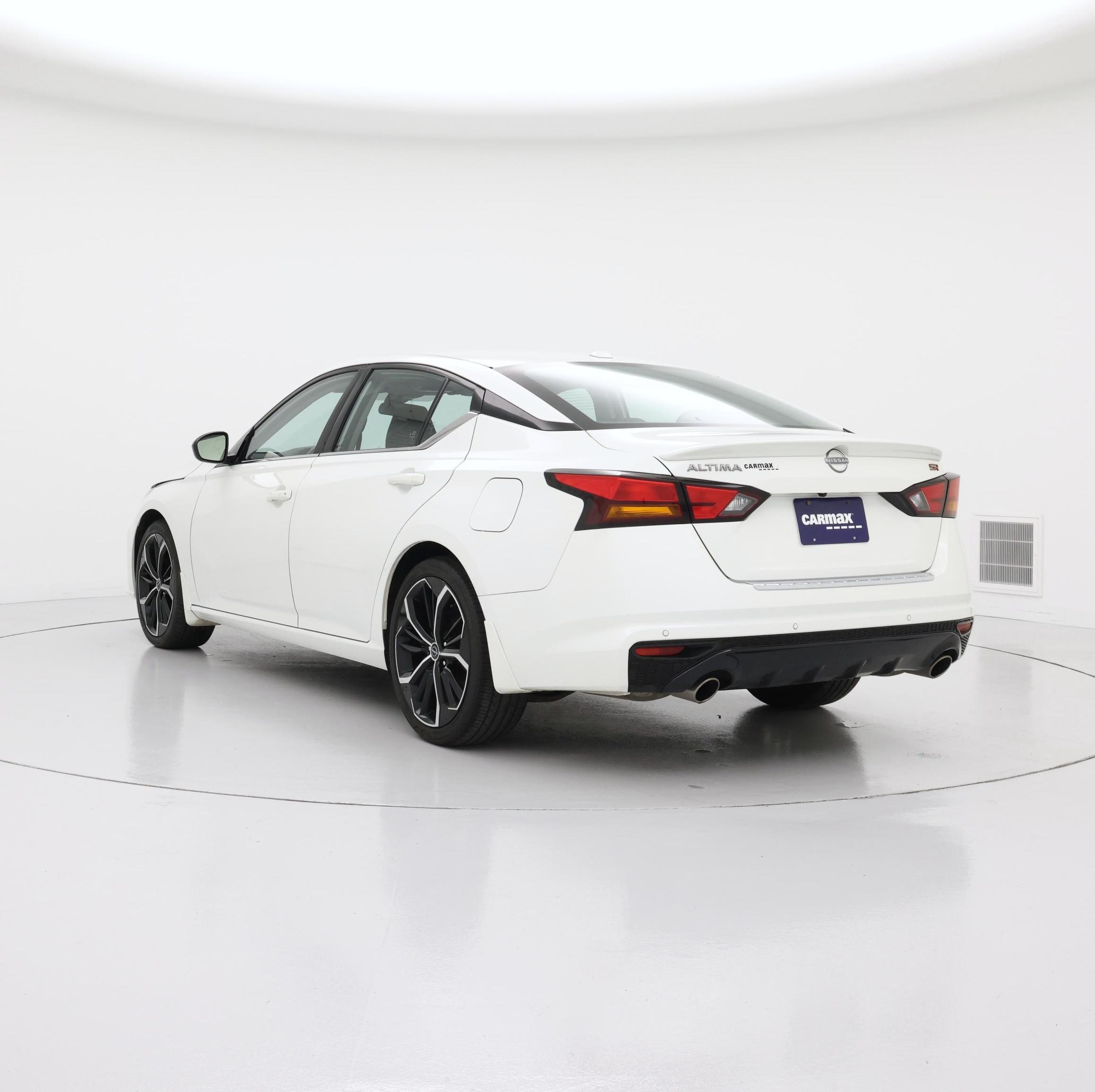 Thumbnail: 2023 Nissan Altima - 2
