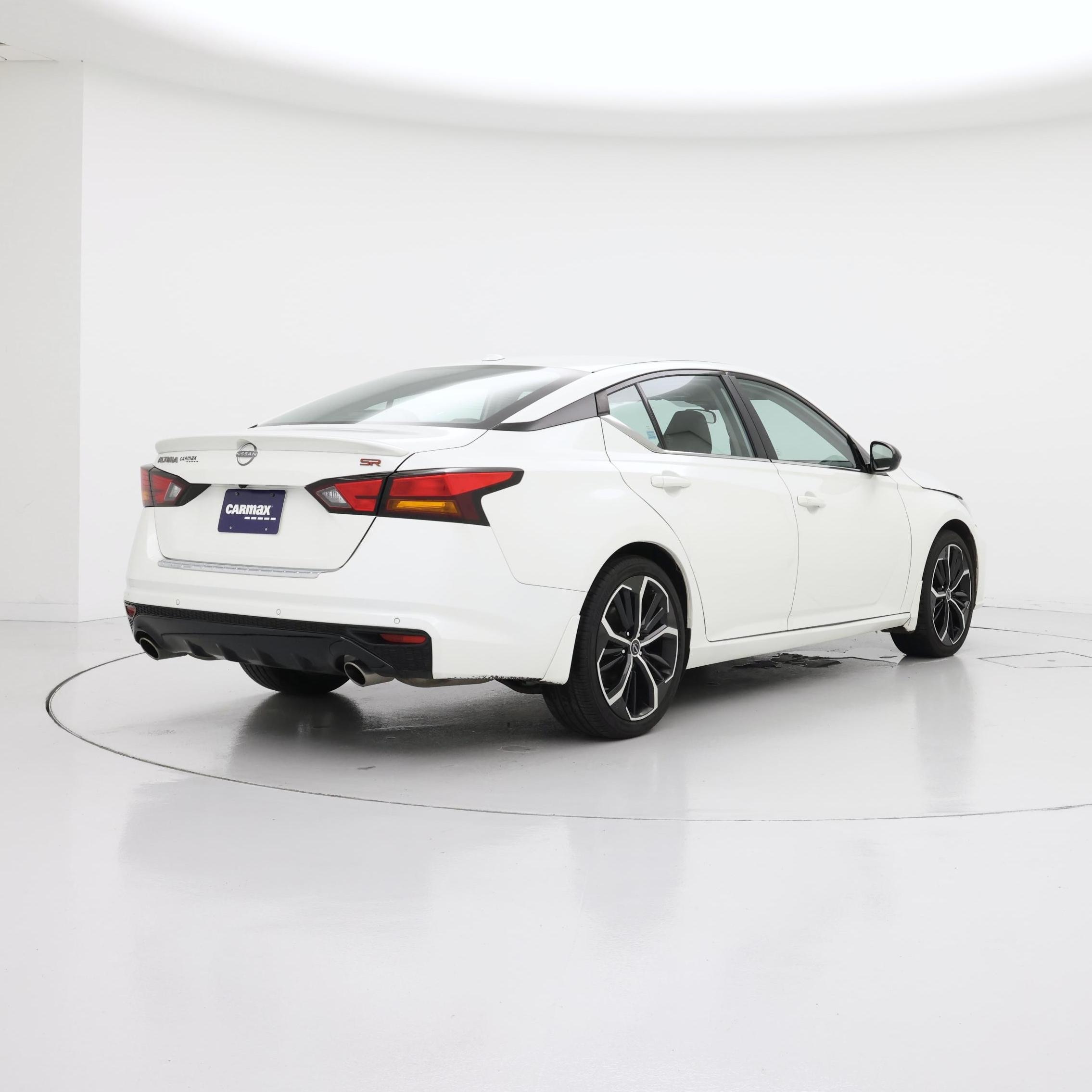Thumbnail: 2023 Nissan Altima - 8