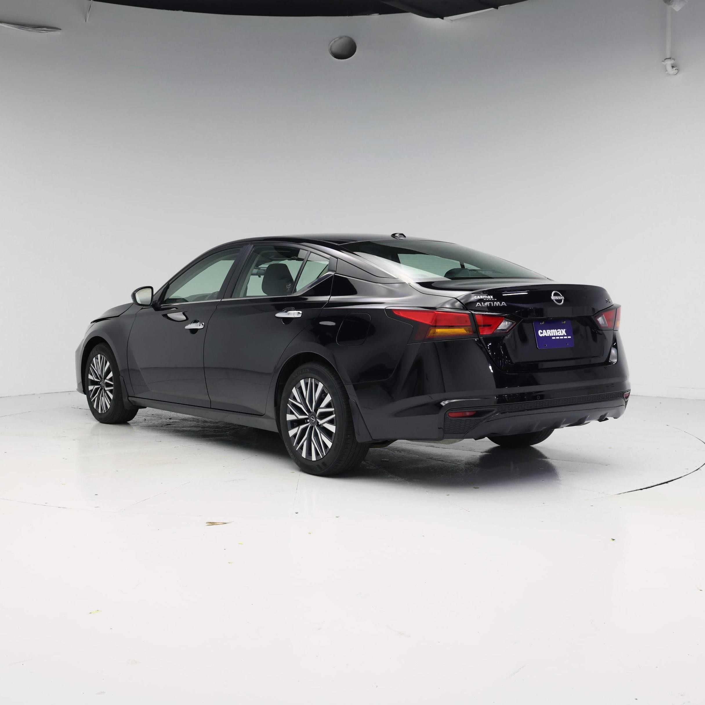 Thumbnail: 2024 Nissan Altima - 2
