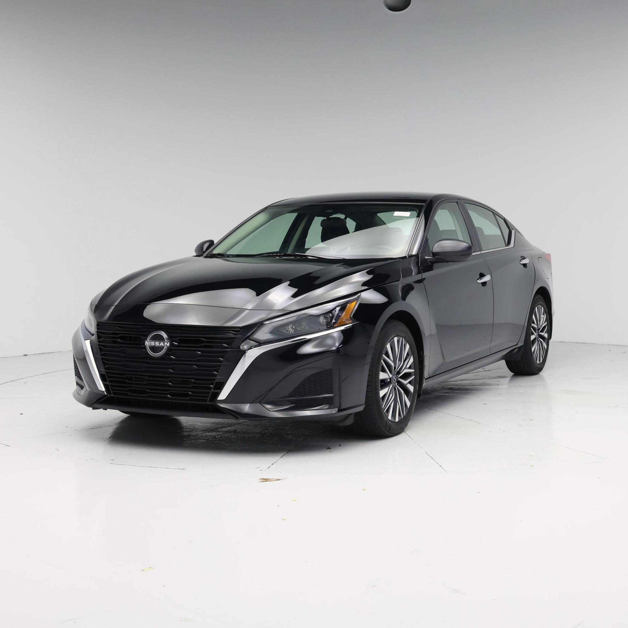 Thumbnail: 2024 Nissan Altima - 4