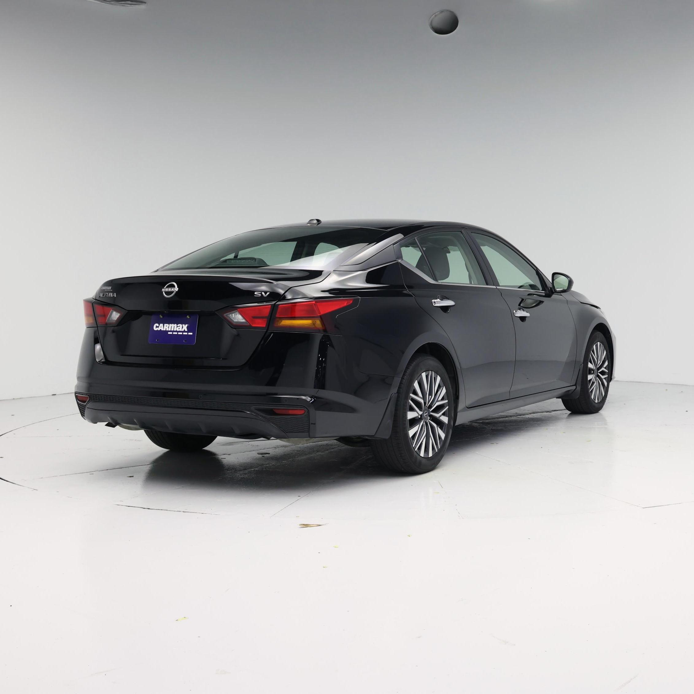 Thumbnail: 2024 Nissan Altima - 8