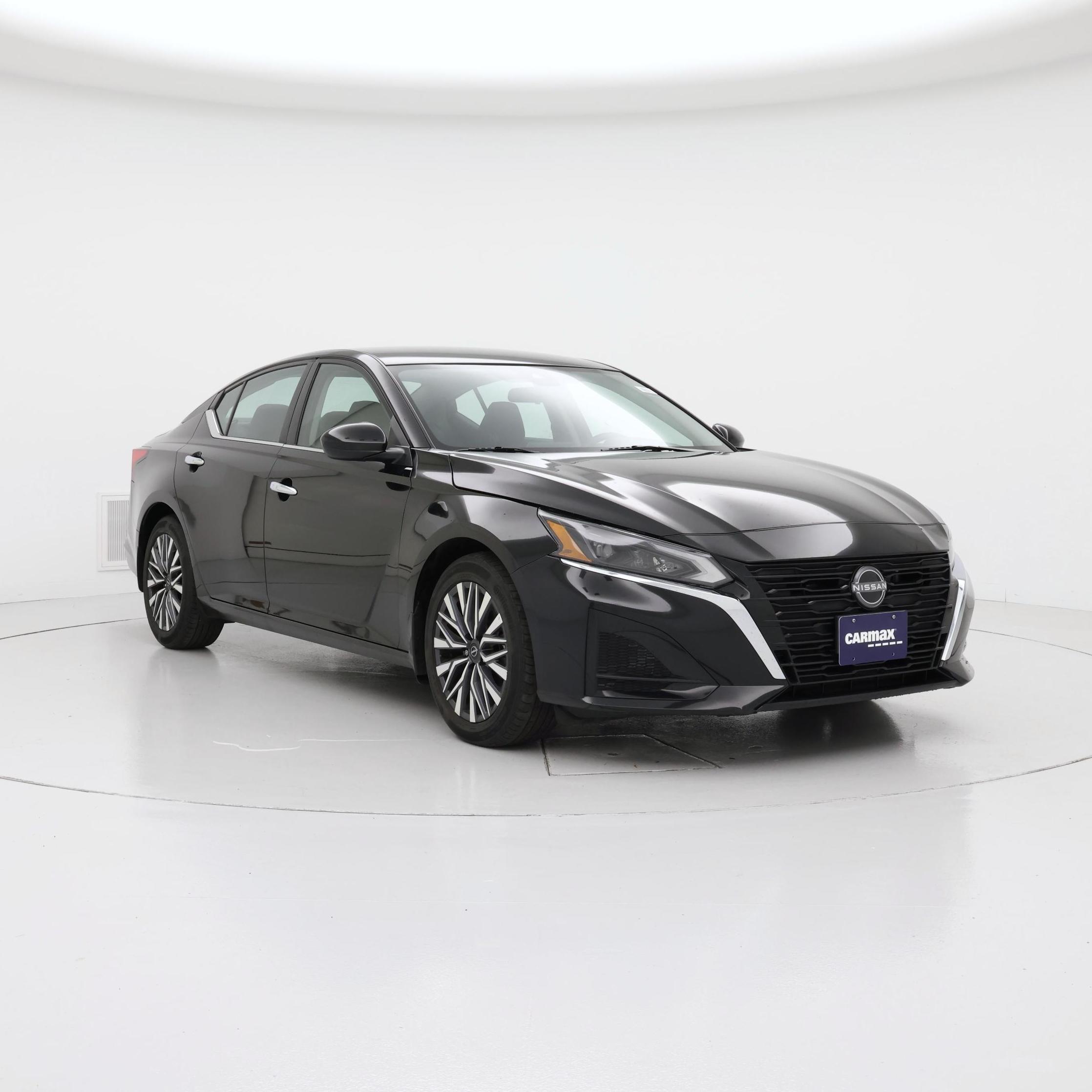 Black 2023 Nissan Altima Sedan Front-Wheel Drive Automatic