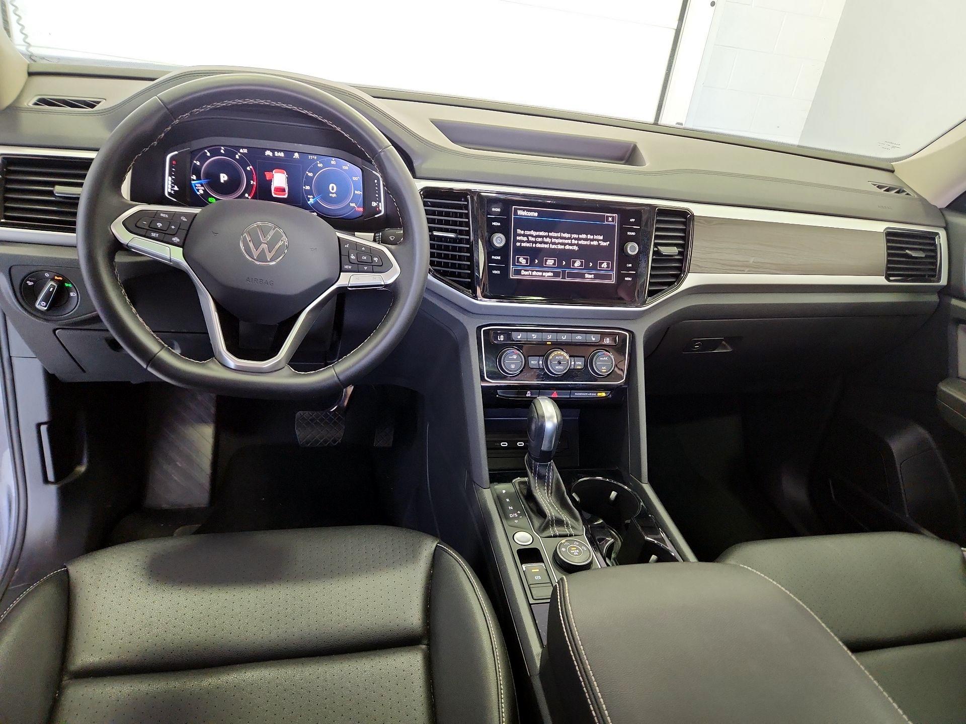 Thumbnail: 2023 Volkswagen Atlas - 9