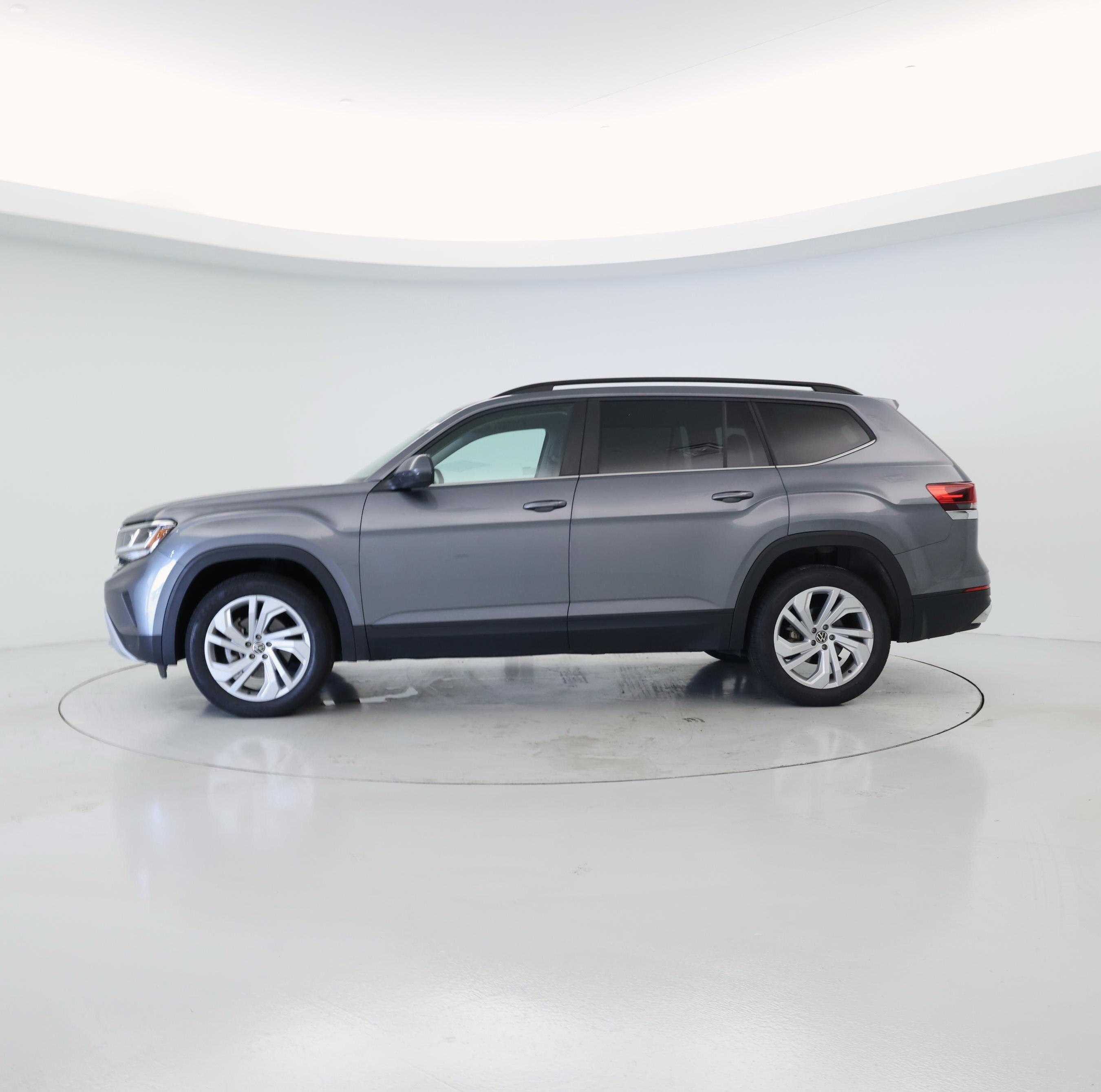 Thumbnail: 2023 Volkswagen Atlas - 3