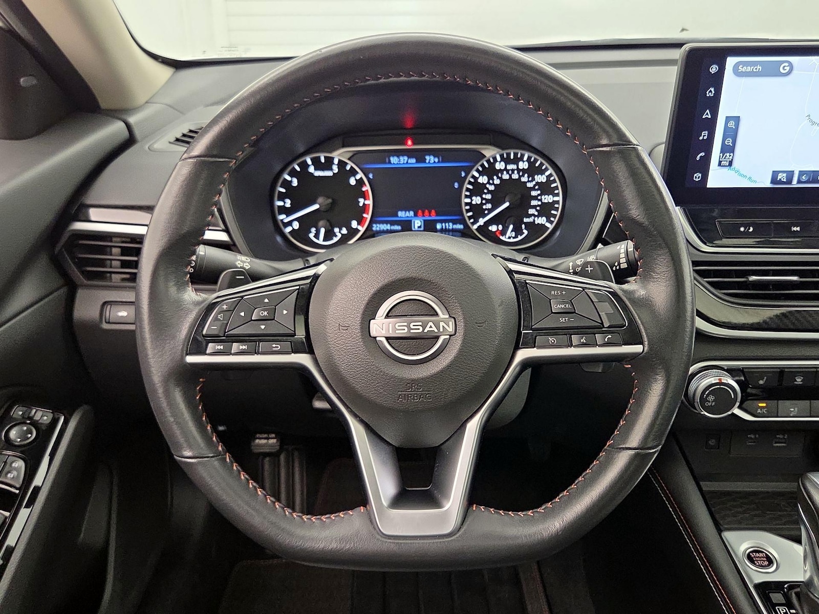 2023 Nissan Altima SR - Photo 11