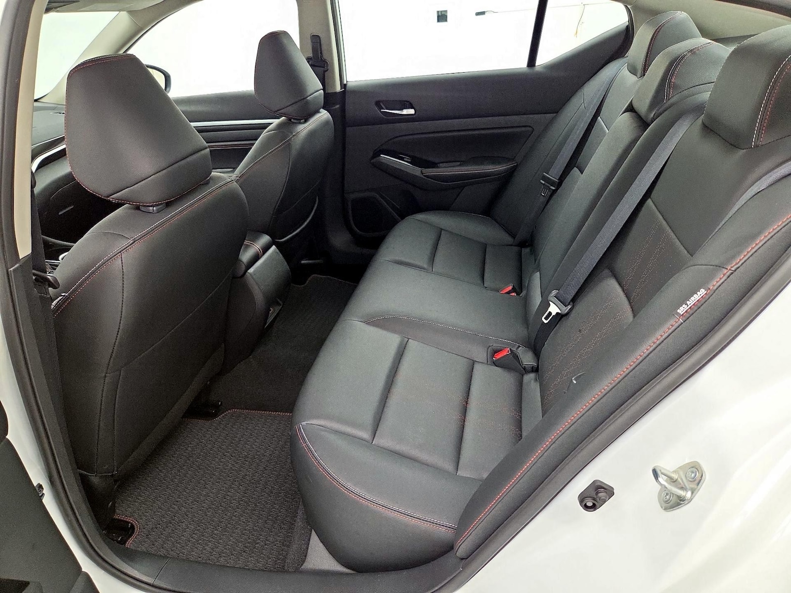 2023 Nissan Altima SR - Photo 22