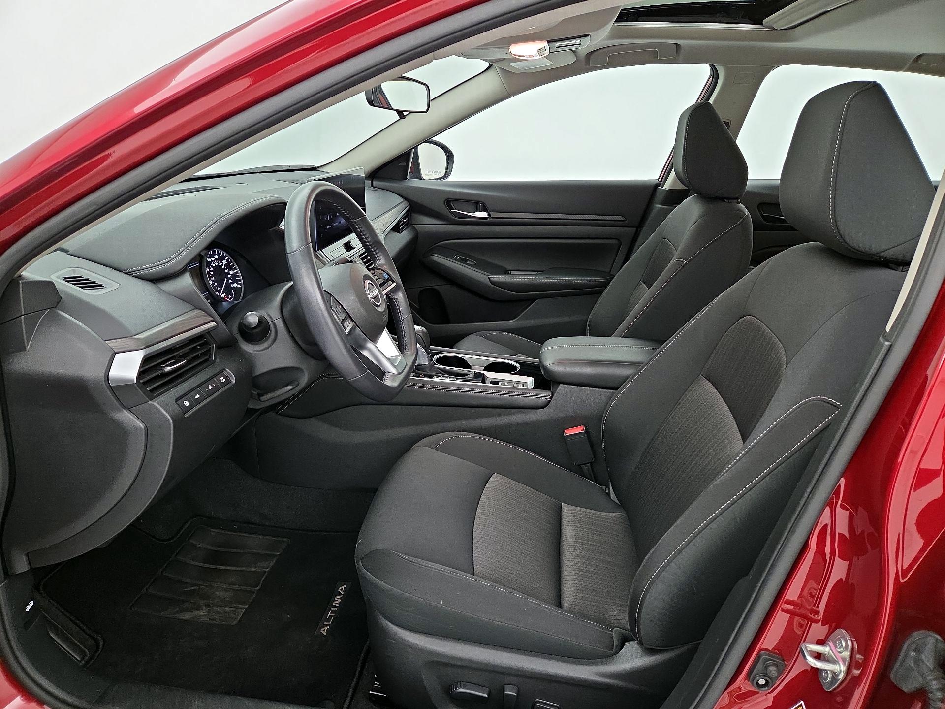 Thumbnail: 2024 Nissan Altima - 11
