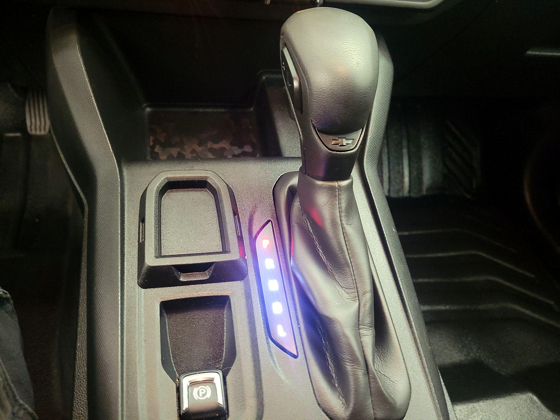 Thumbnail: 2023 Chevrolet Colorado - 17