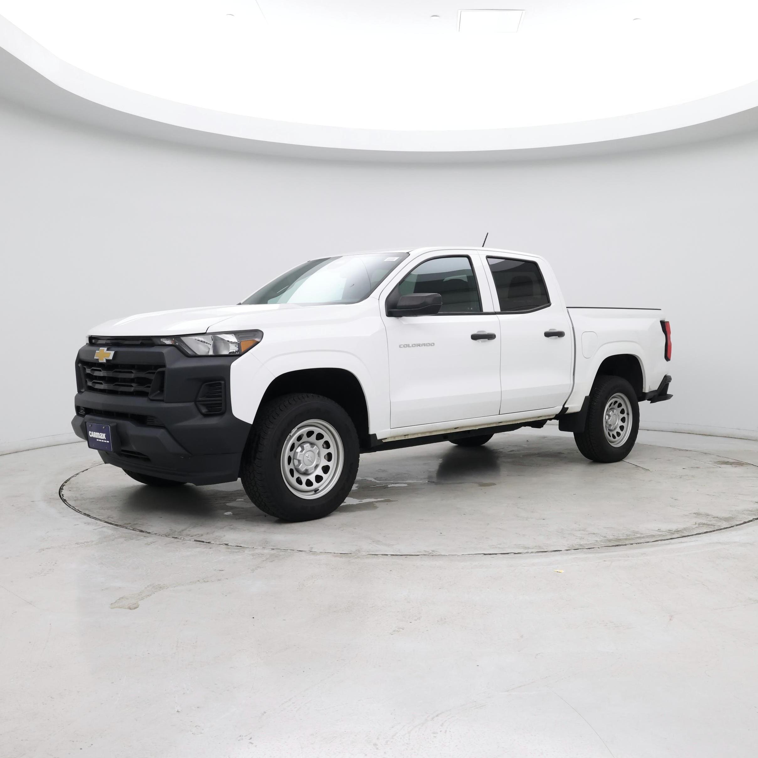 Thumbnail: 2023 Chevrolet Colorado - 3