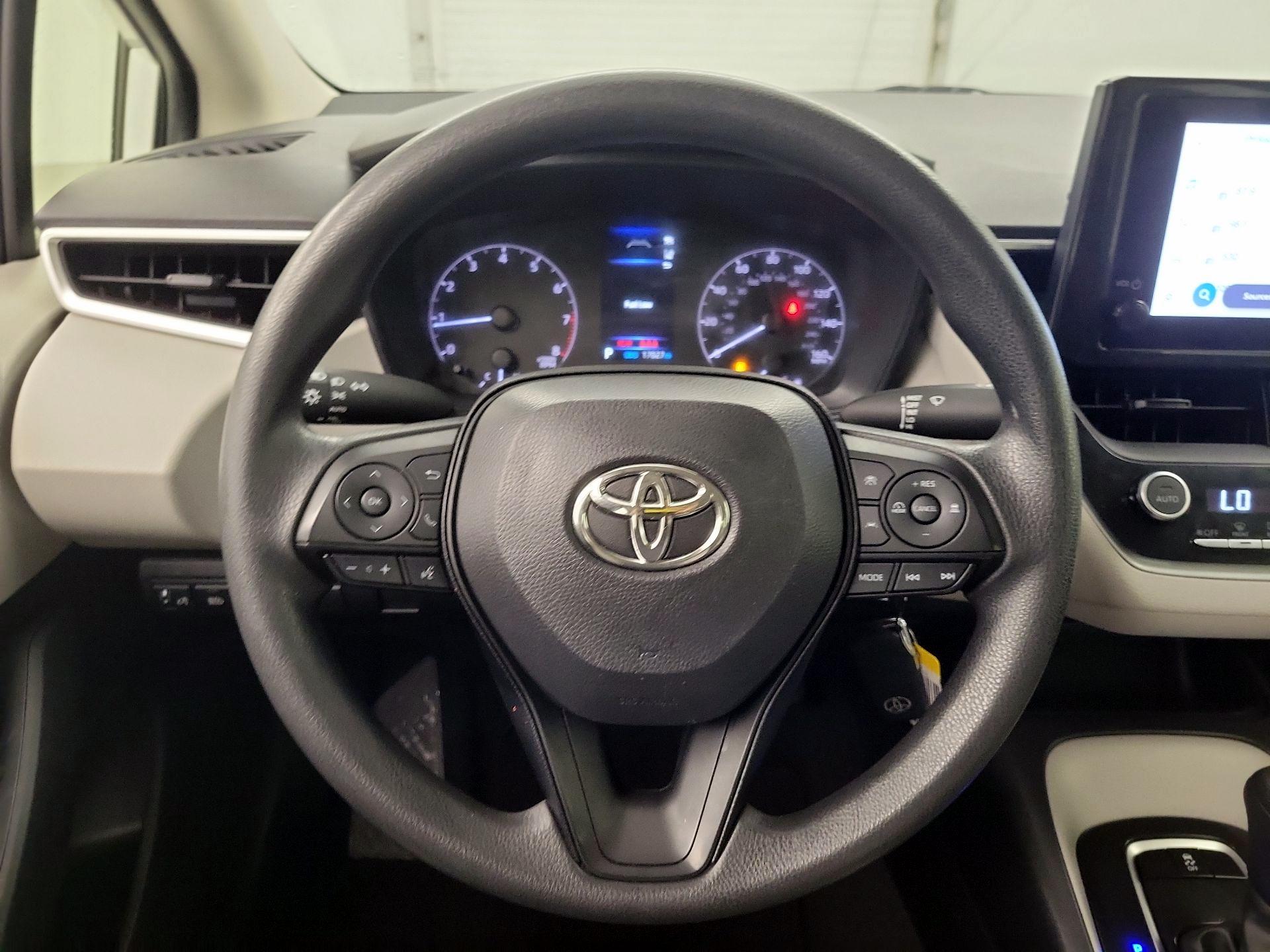 Thumbnail: 2023 Toyota Corolla - 10