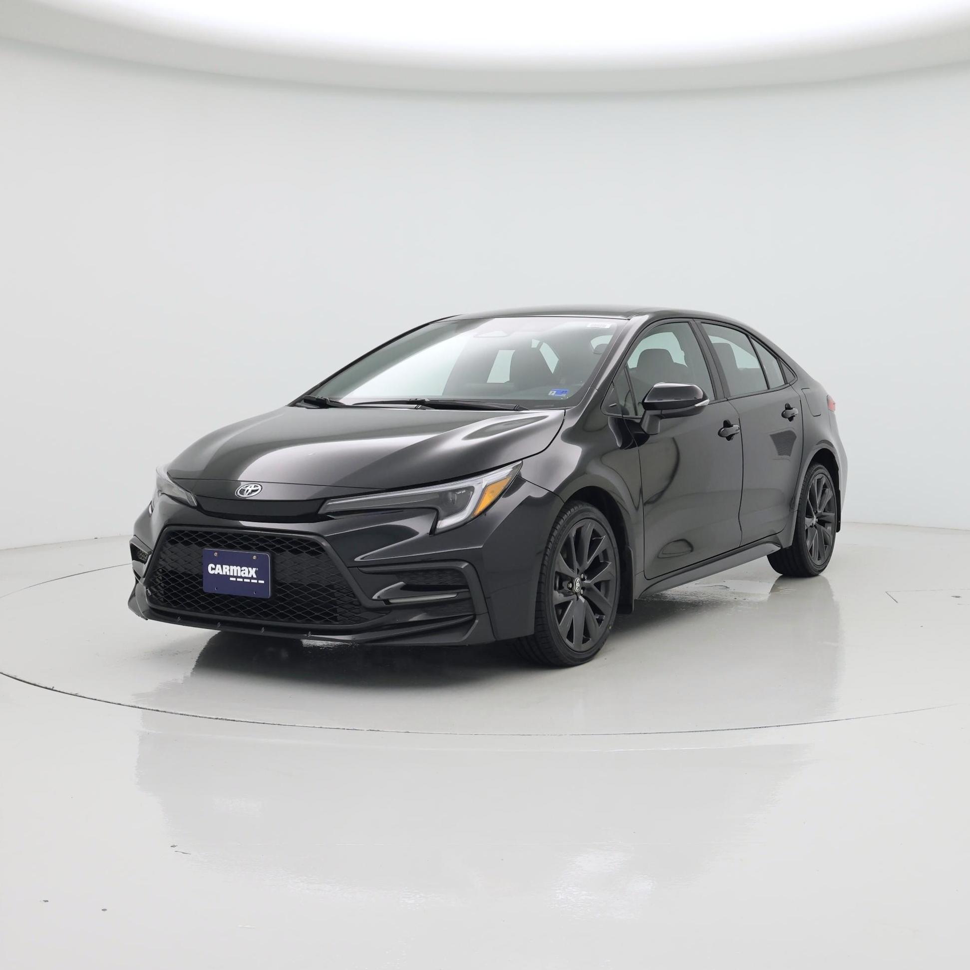Thumbnail: 2023 Toyota Corolla - 4