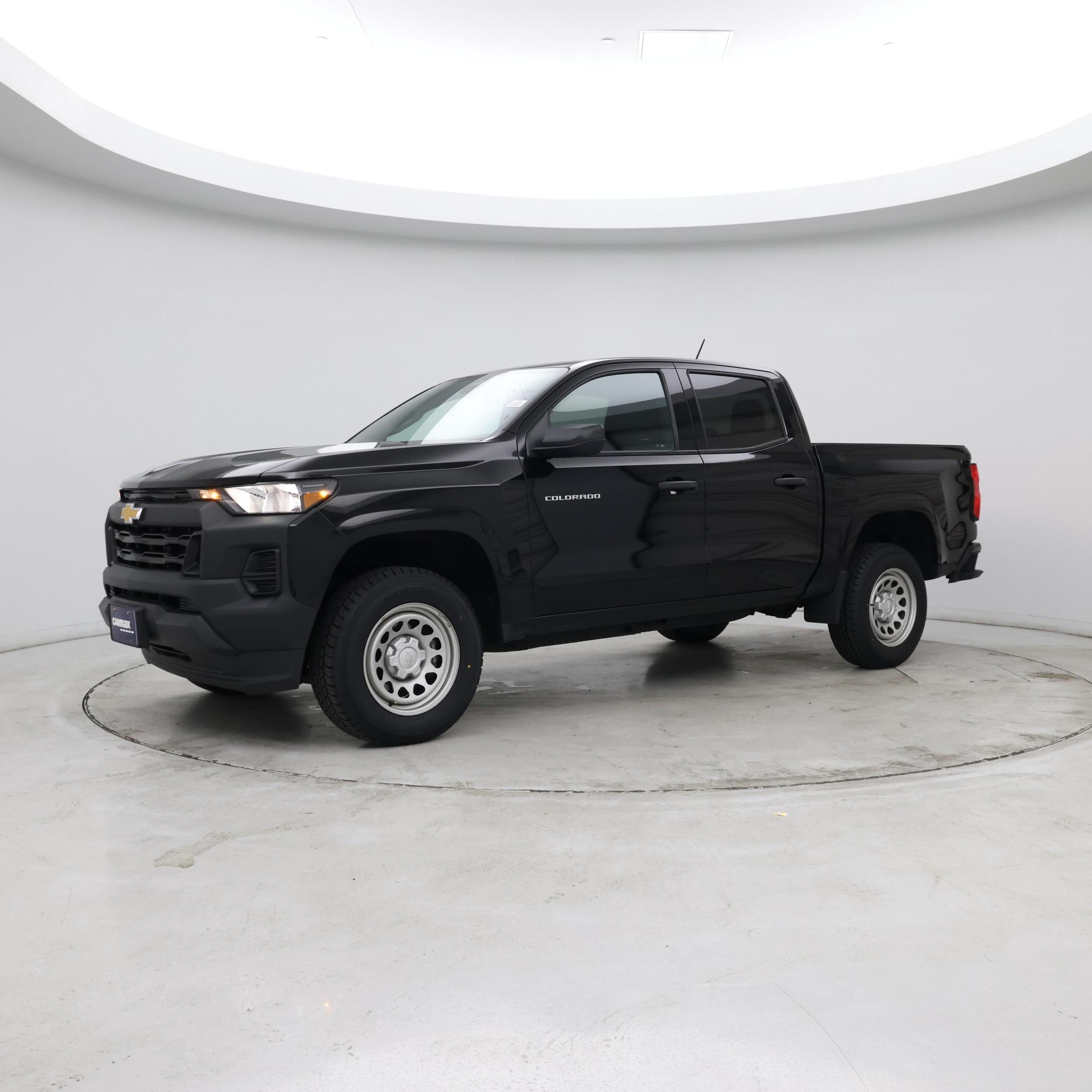 Thumbnail: 2024 Chevrolet Colorado - 3