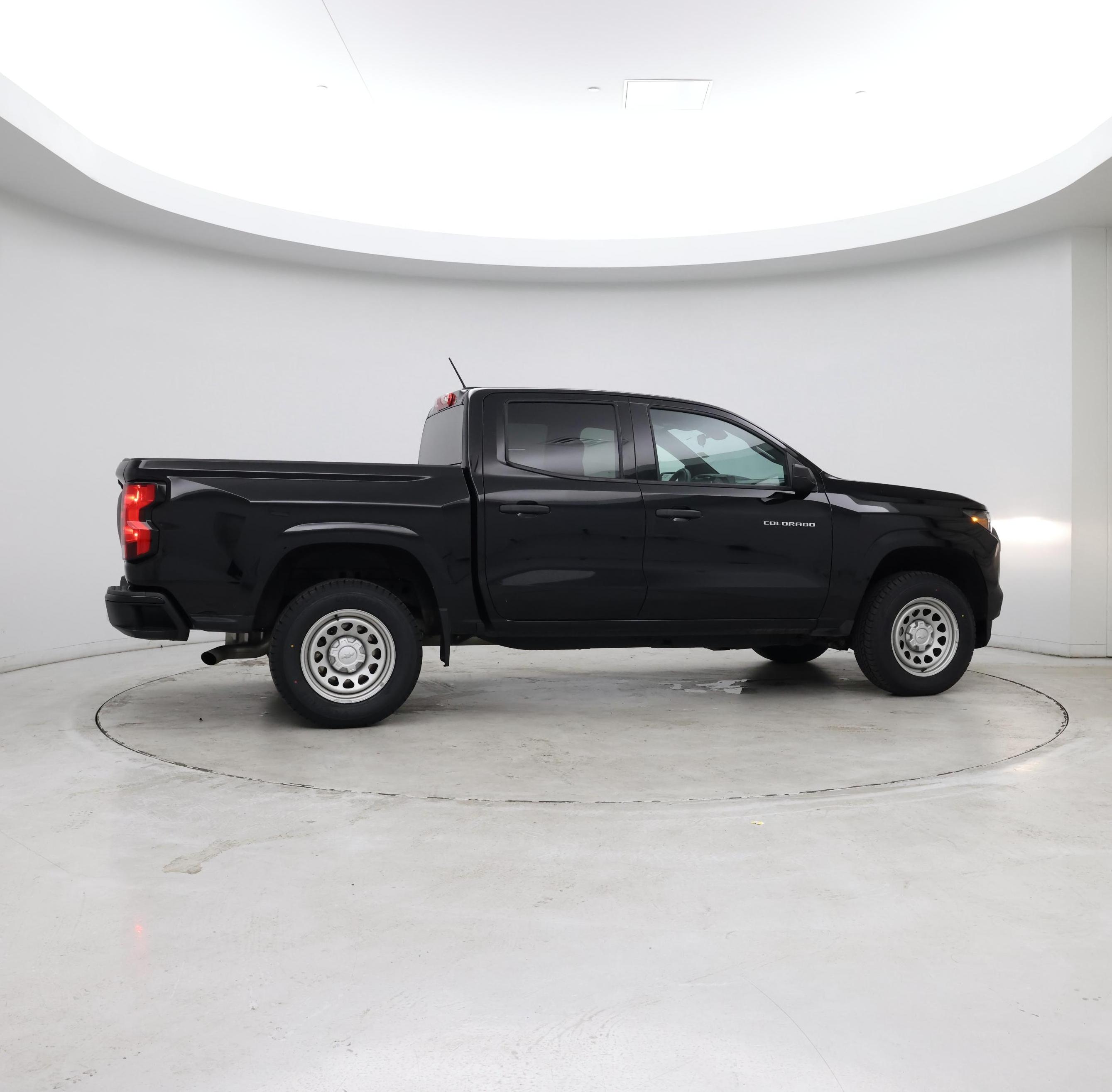 Thumbnail: 2024 Chevrolet Colorado - 8