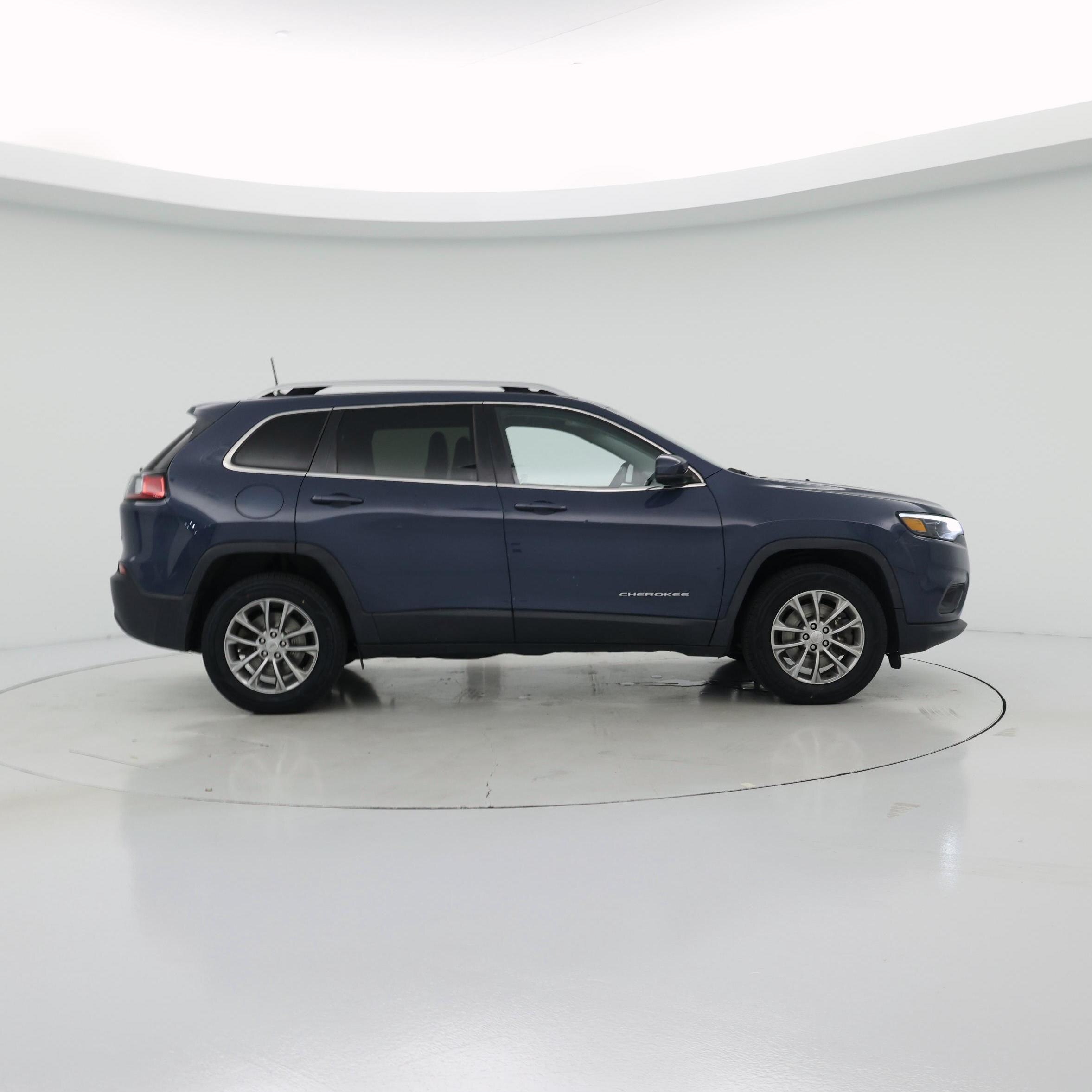 Thumbnail: 2020 Jeep Cherokee - 7