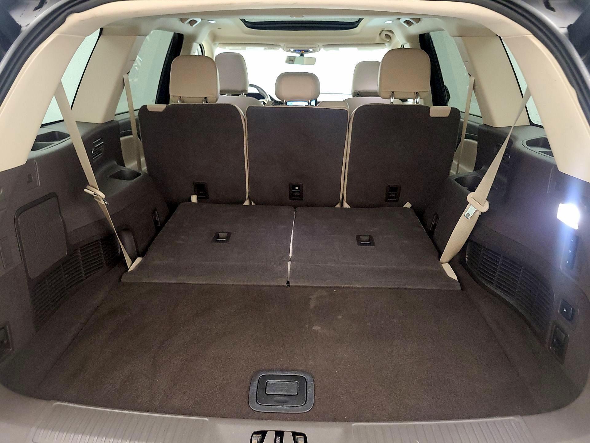 Thumbnail: 2021 Lincoln Aviator - 18