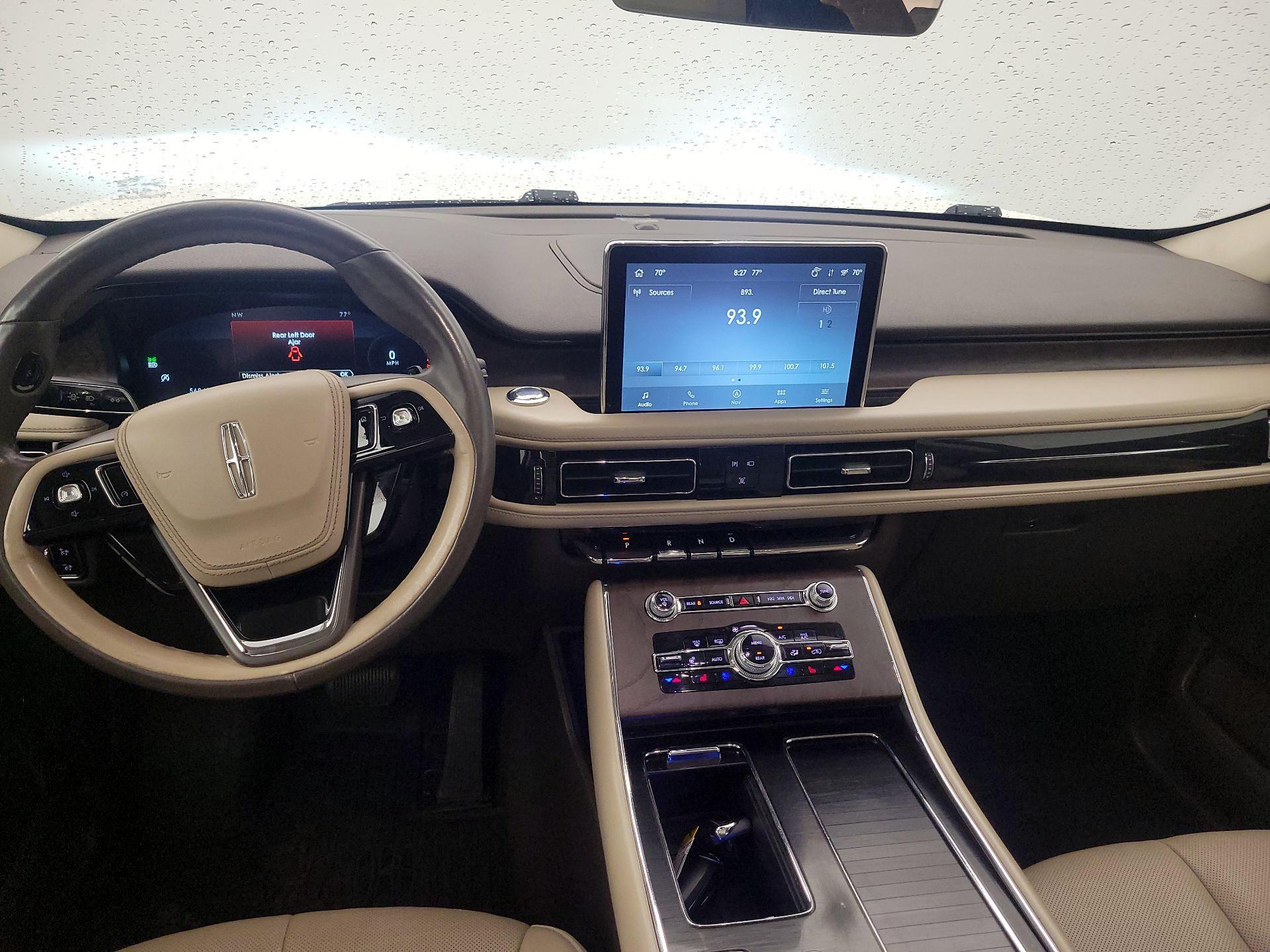 Thumbnail: 2021 Lincoln Aviator - 8