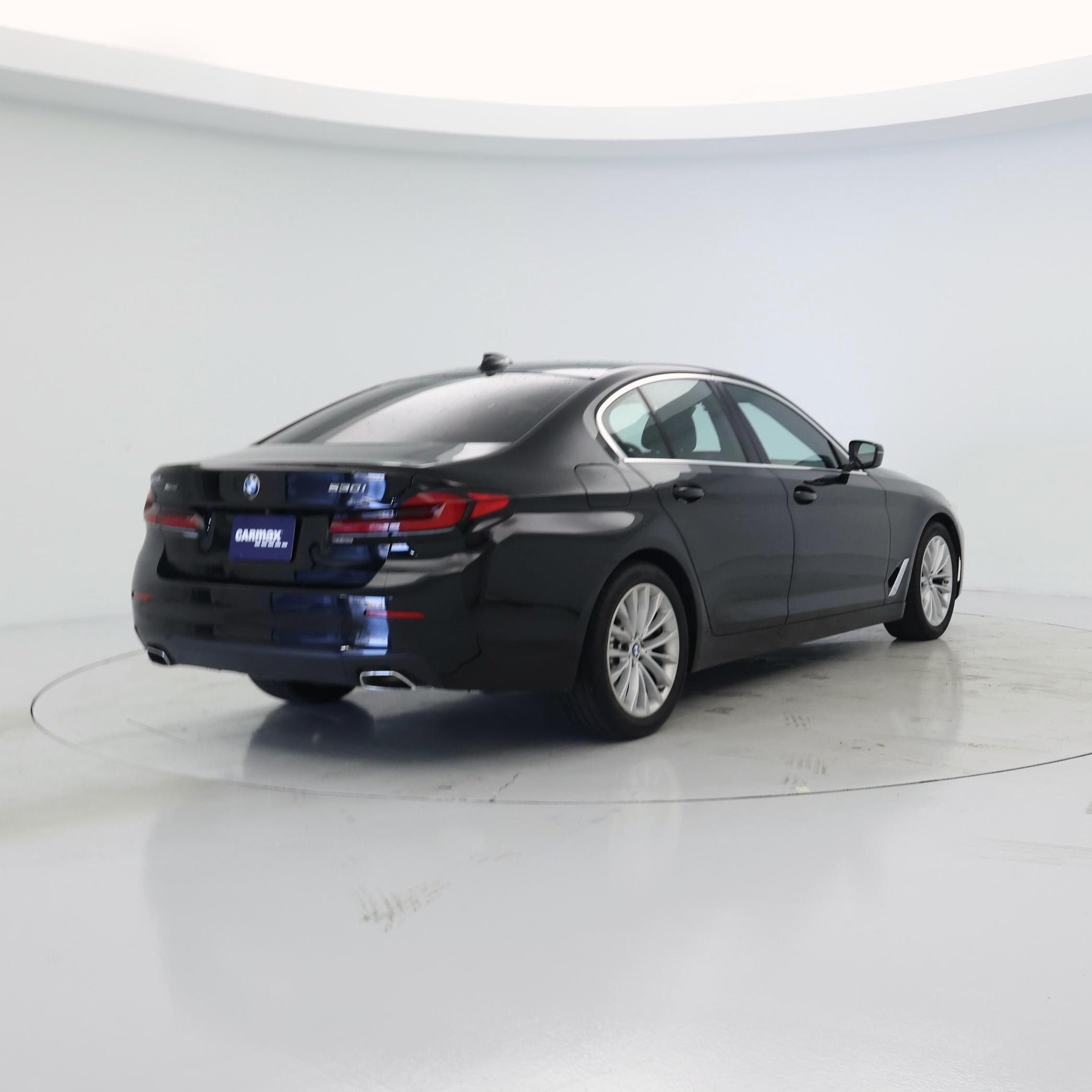 Thumbnail: 2022 BMW 5 Series - 8