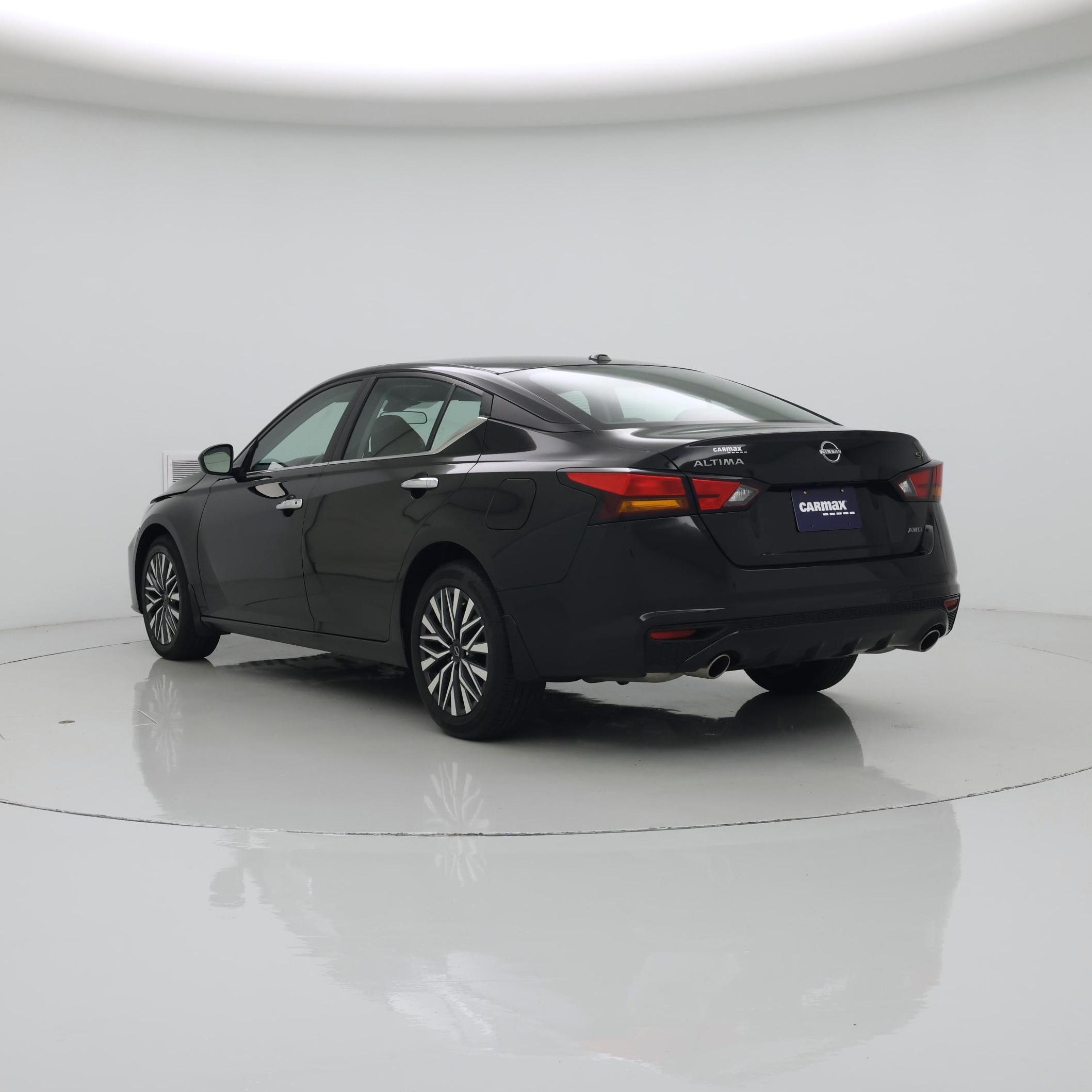 Thumbnail: 2024 Nissan Altima - 2