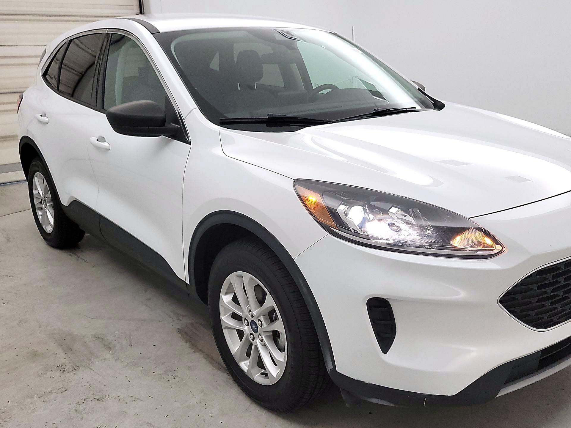 Thumbnail: 2022 Ford Escape - 1