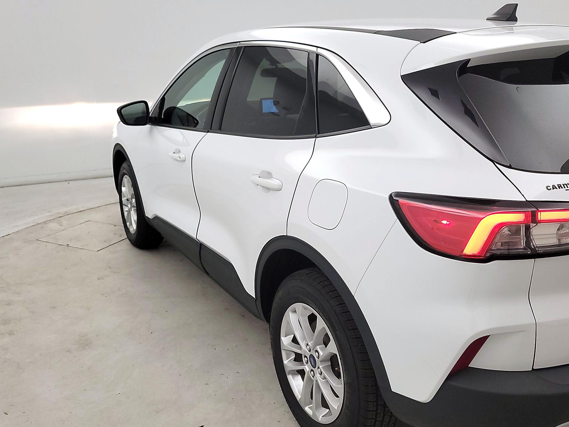 Thumbnail: 2022 Ford Escape - 7
