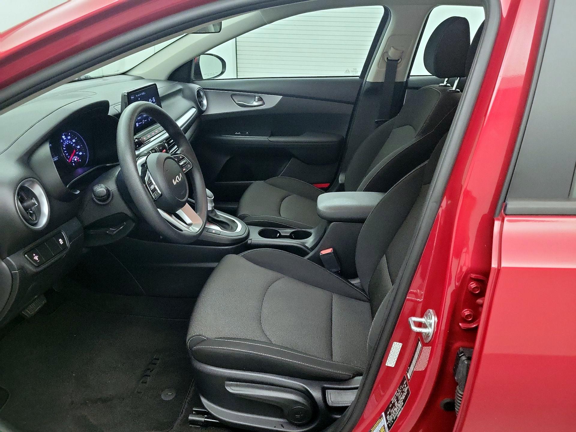 Thumbnail: 2023 Kia Forte - 11