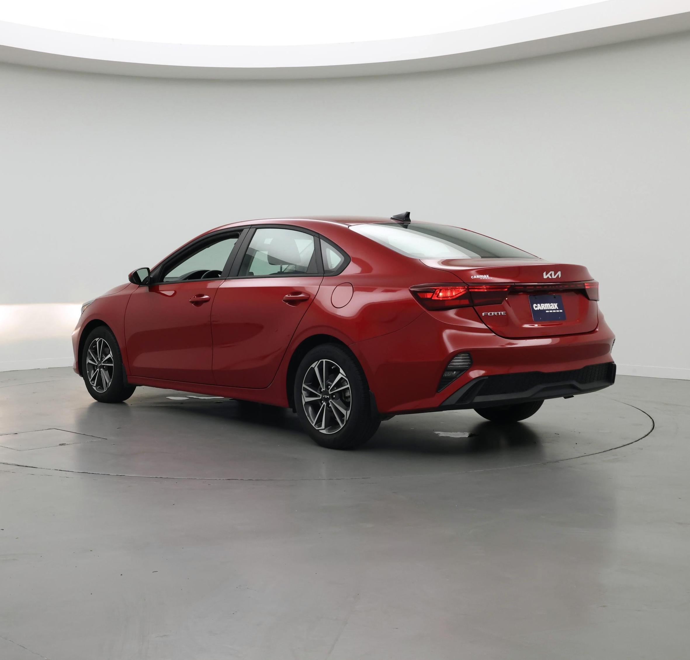 Thumbnail: 2023 Kia Forte - 2