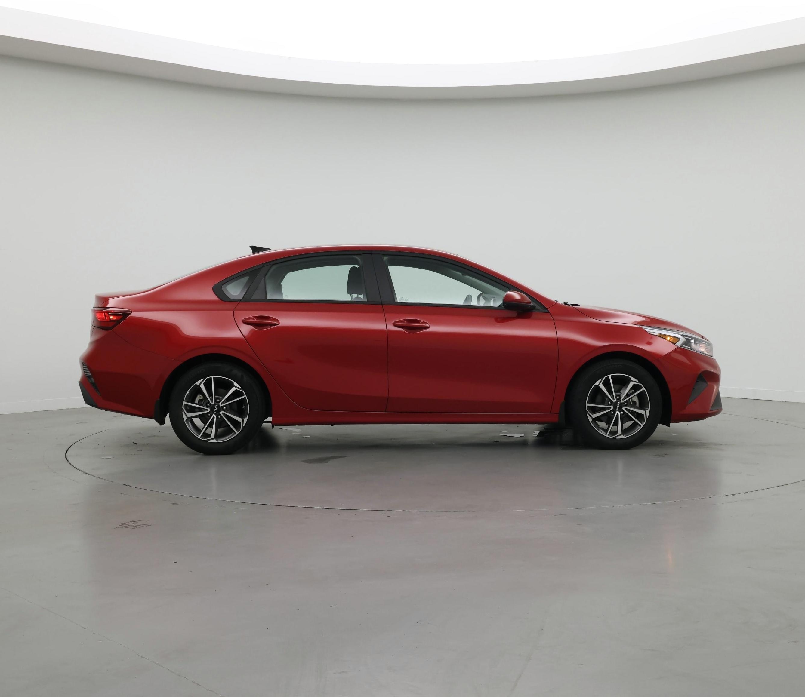 Thumbnail: 2023 Kia Forte - 7