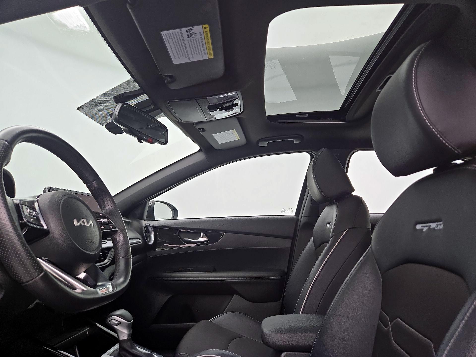 Thumbnail: 2023 Kia Forte - 20