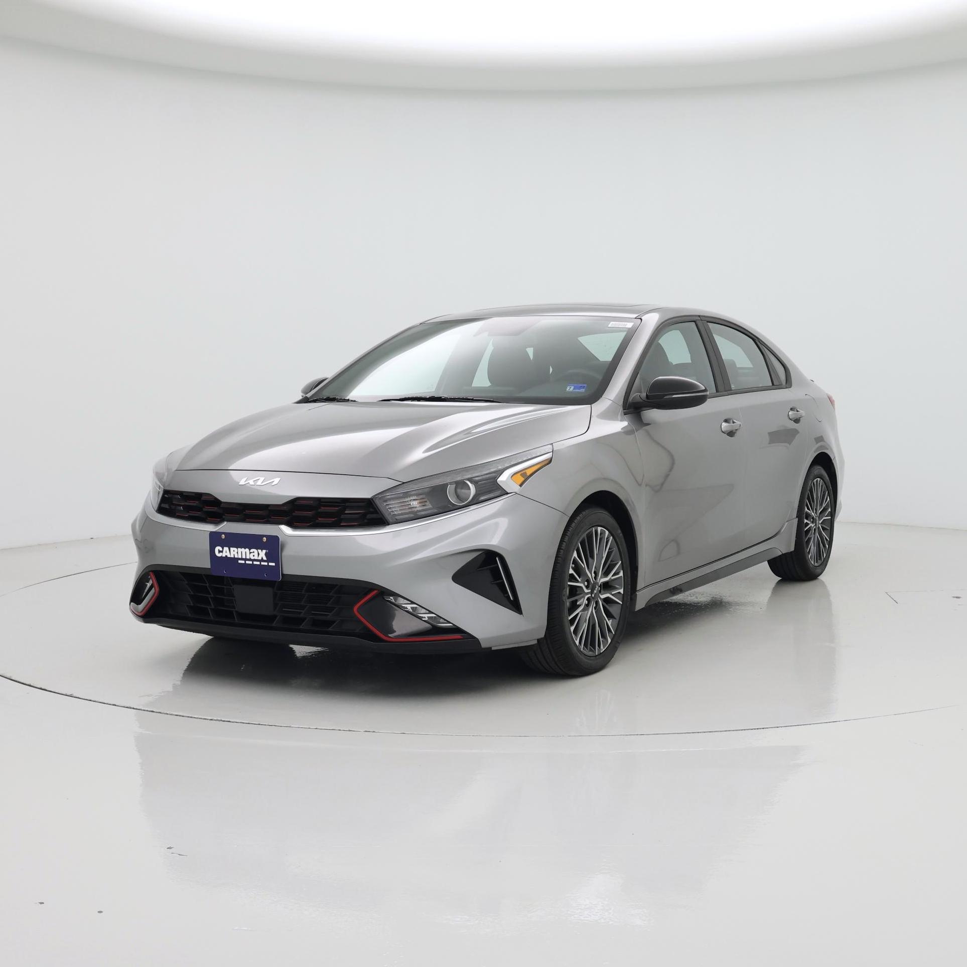 Thumbnail: 2023 Kia Forte - 4