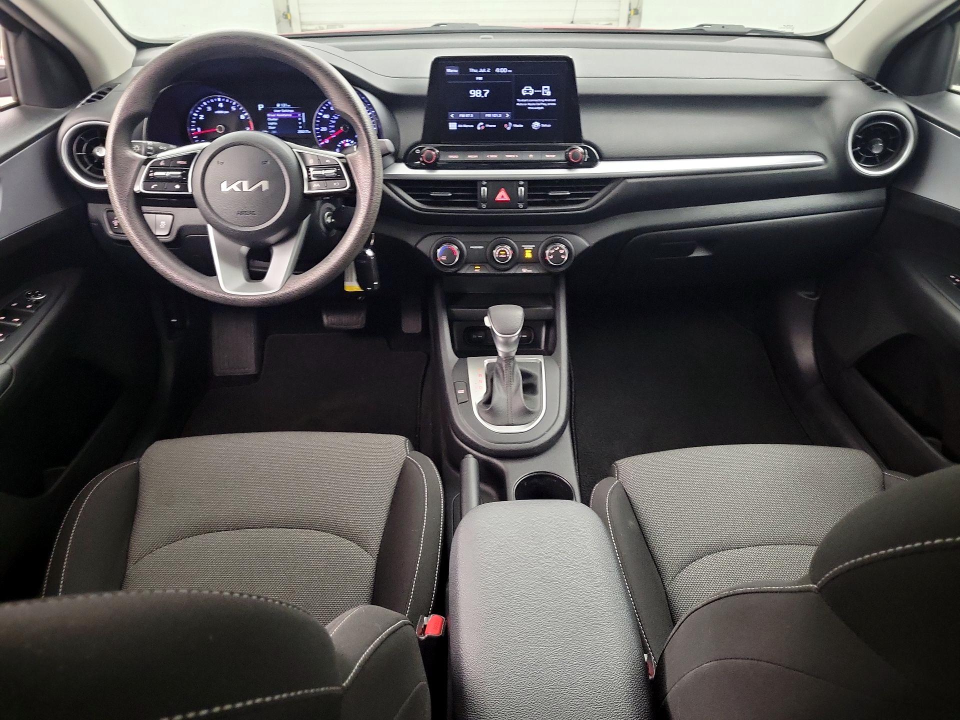 Thumbnail: 2023 Kia Forte - 9
