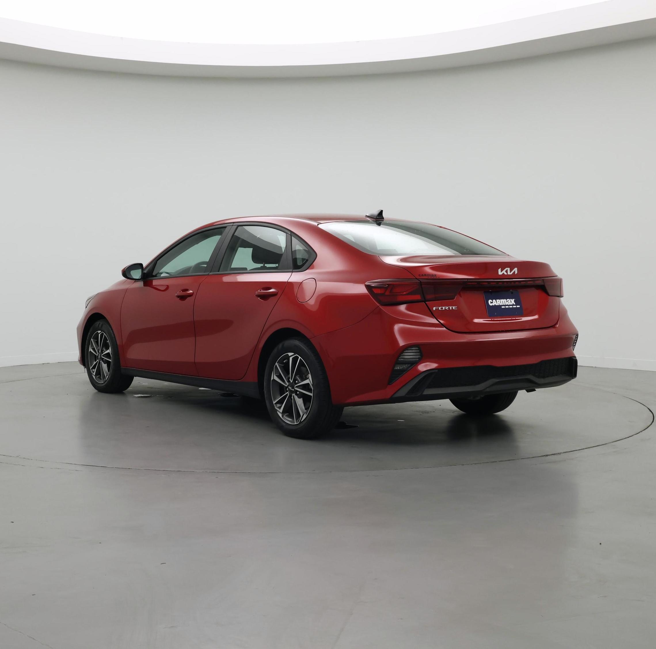 Thumbnail: 2023 Kia Forte - 2